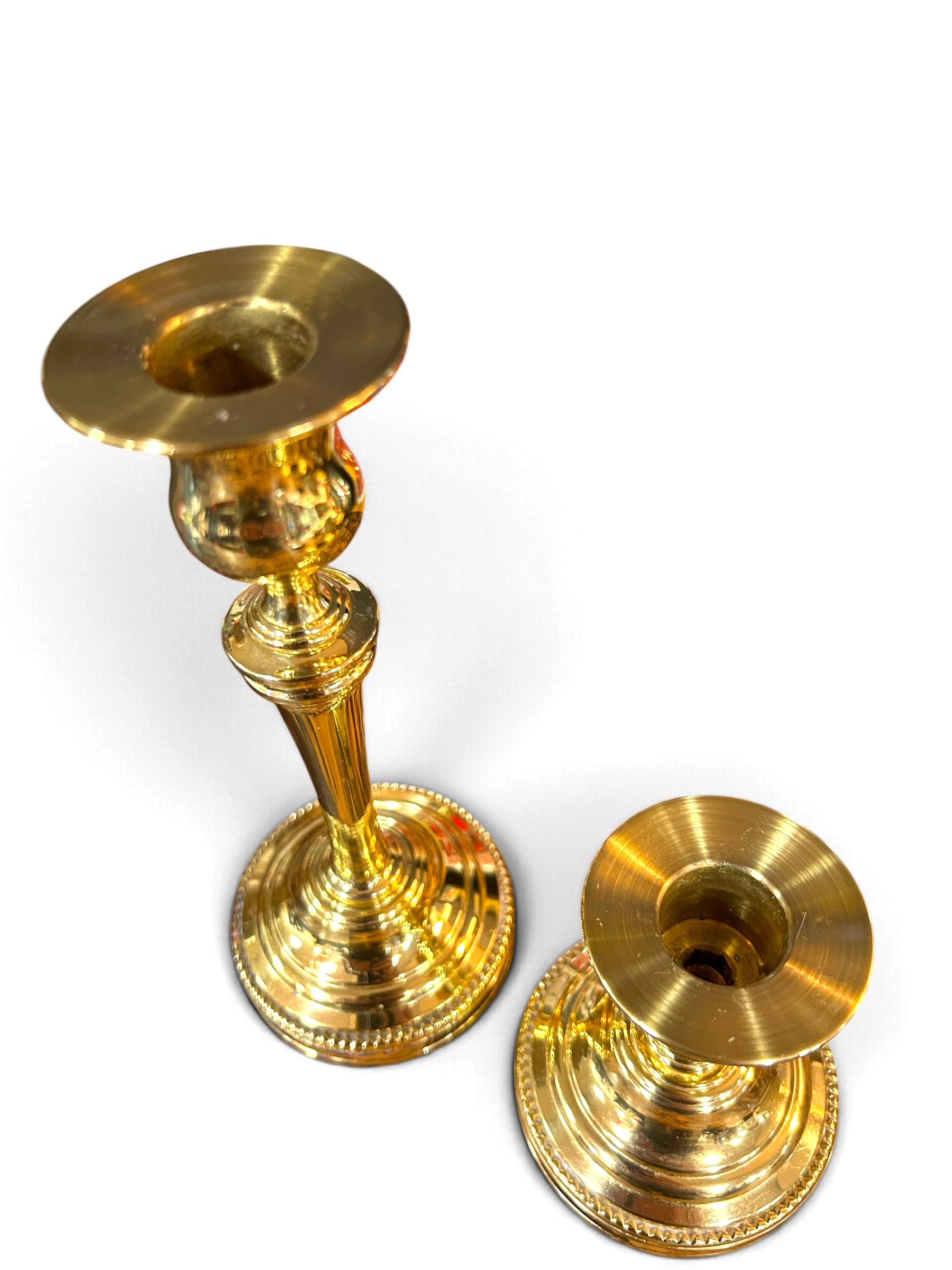vintage-baldwin-brass-candlesticks-tall-and-short.PNG