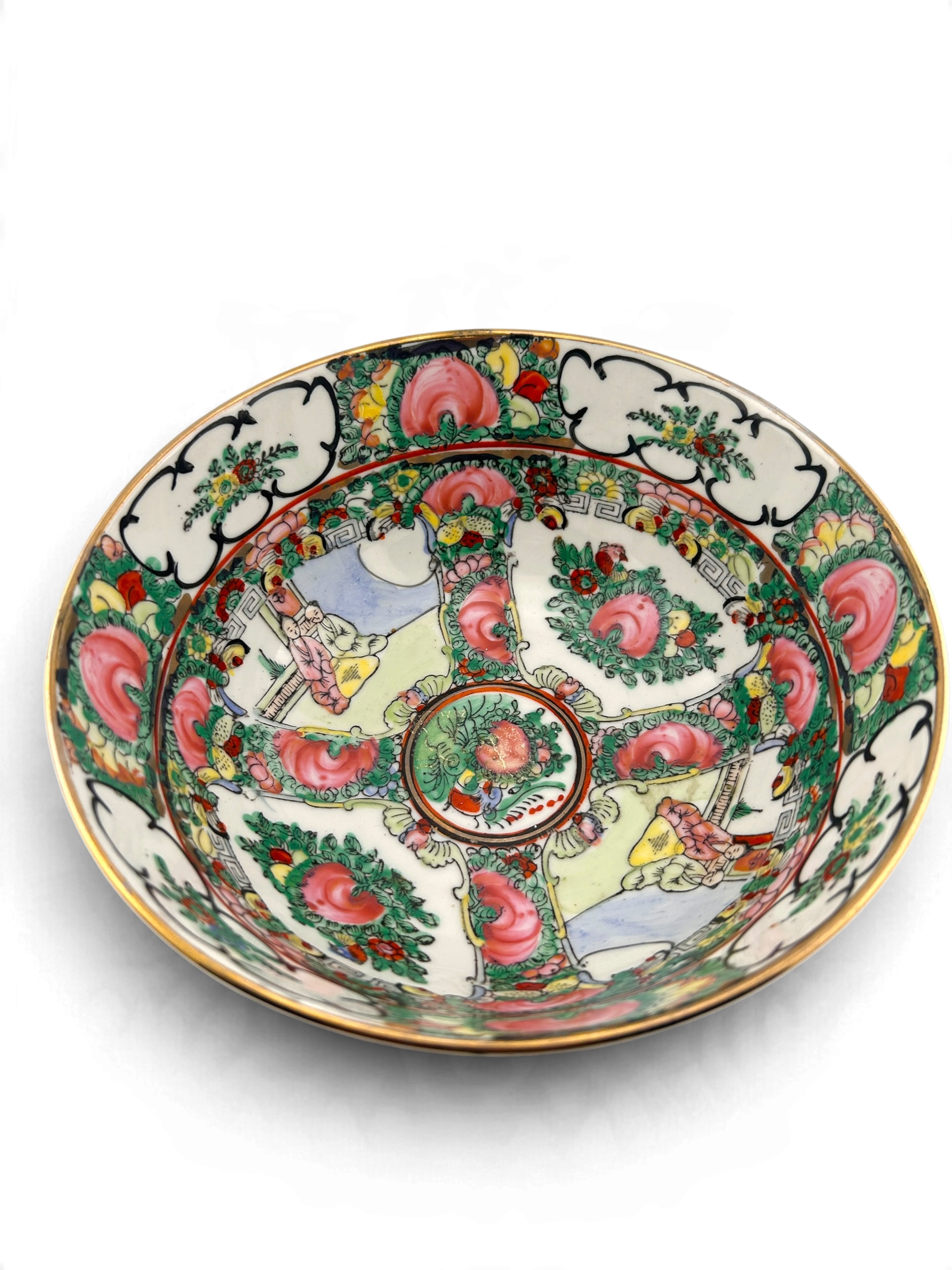 vintage-rose-famille-macao-bowl-interior.png