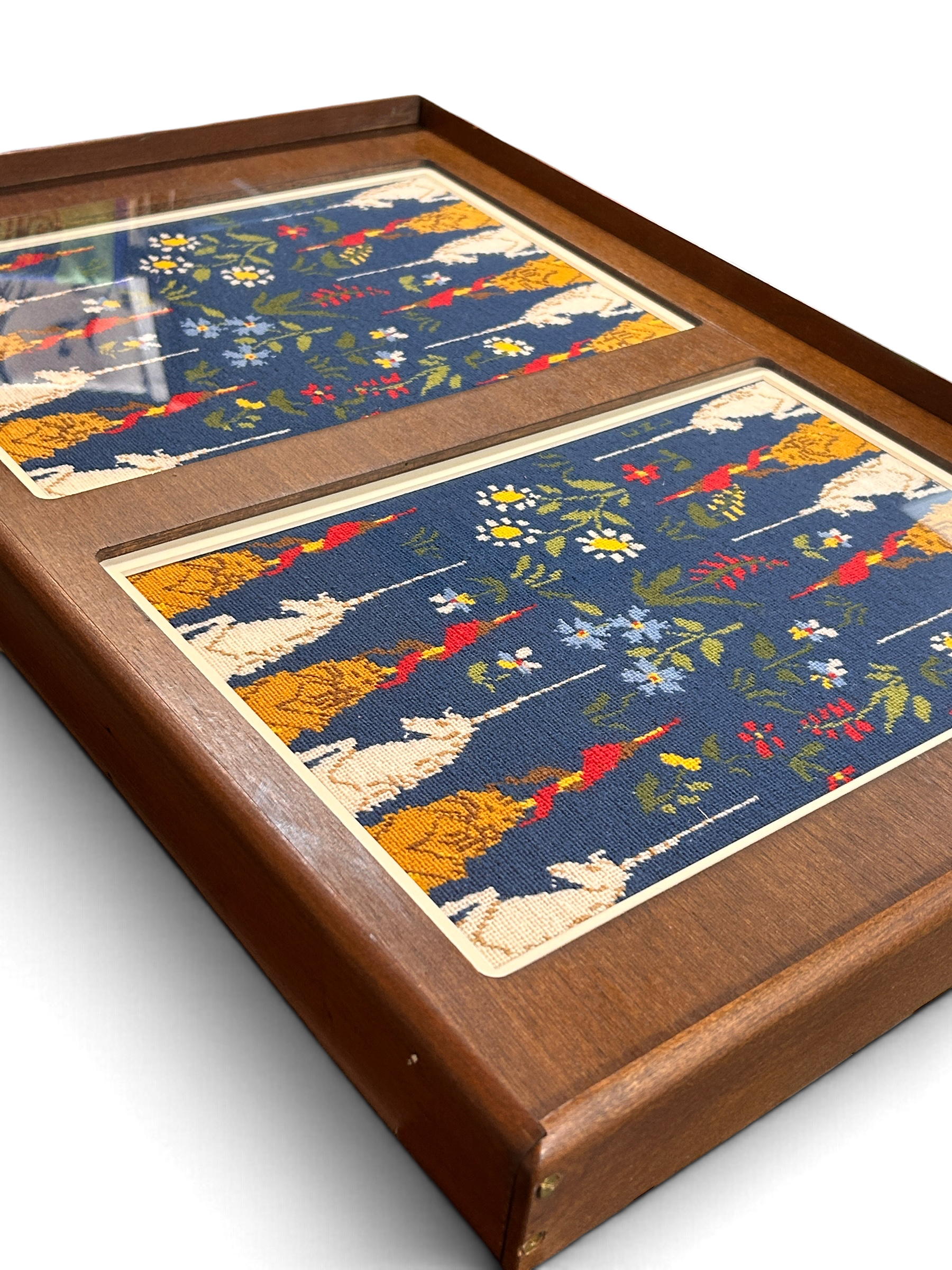 vintage-framed-needlepoint-backgammon-board-angle.PNG