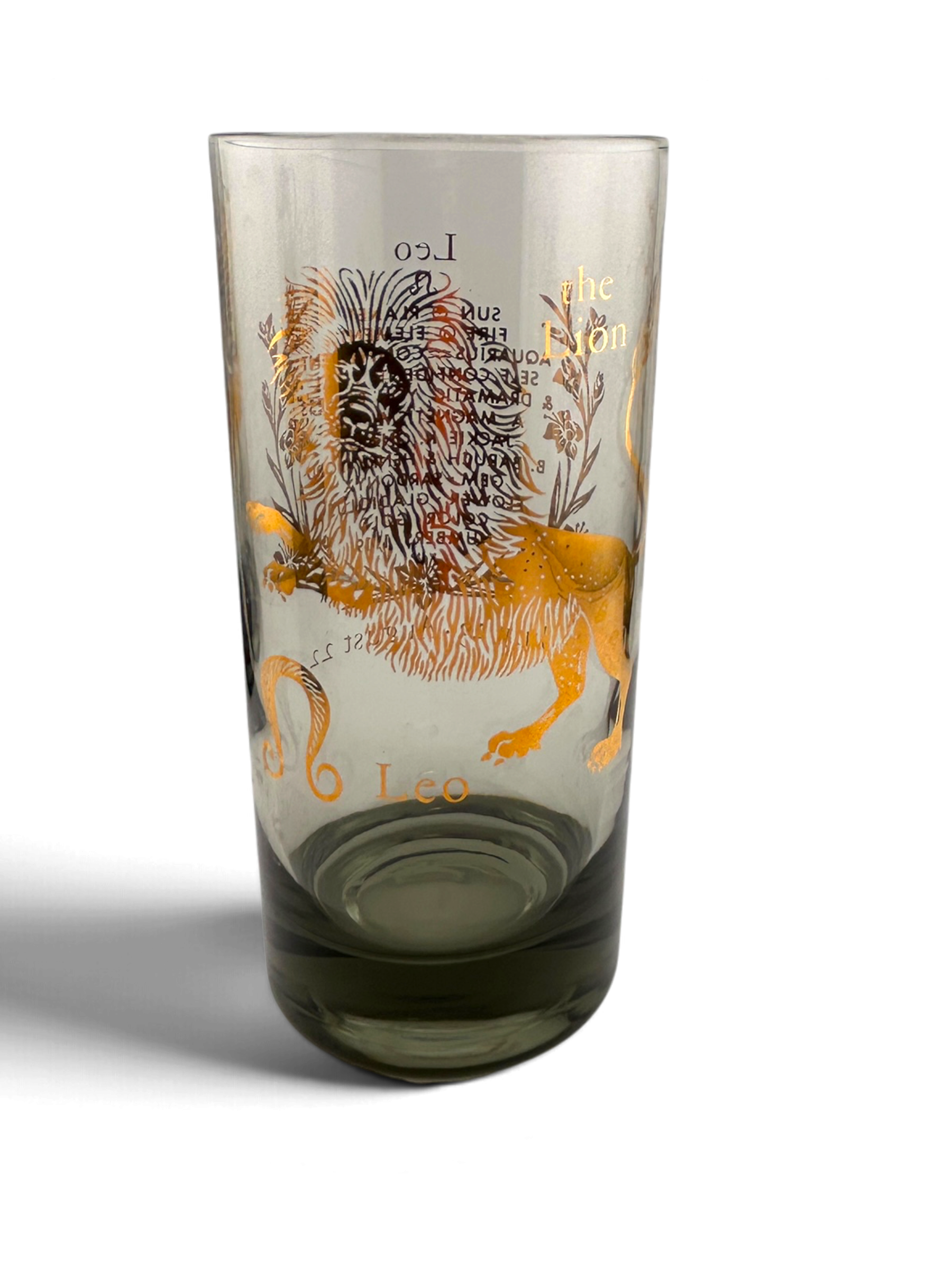 smoky-glass-gold-zodiac-glass-leo.png