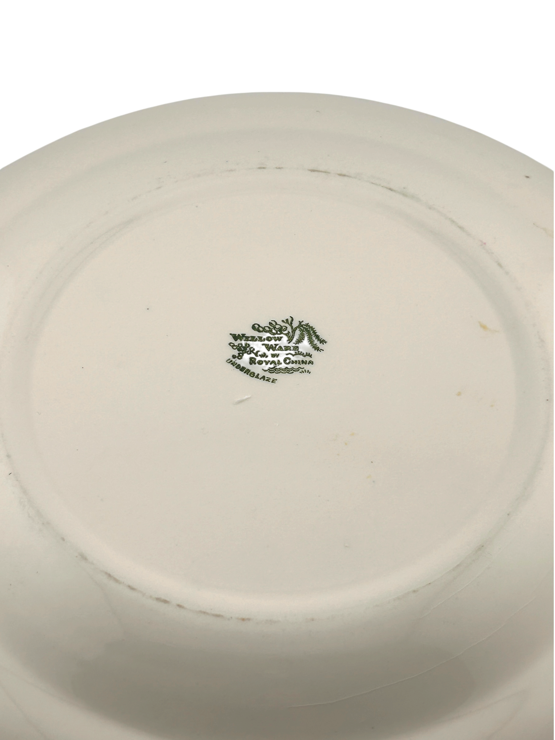 vintage-royal-china-blue-willow-platter-back.PNG