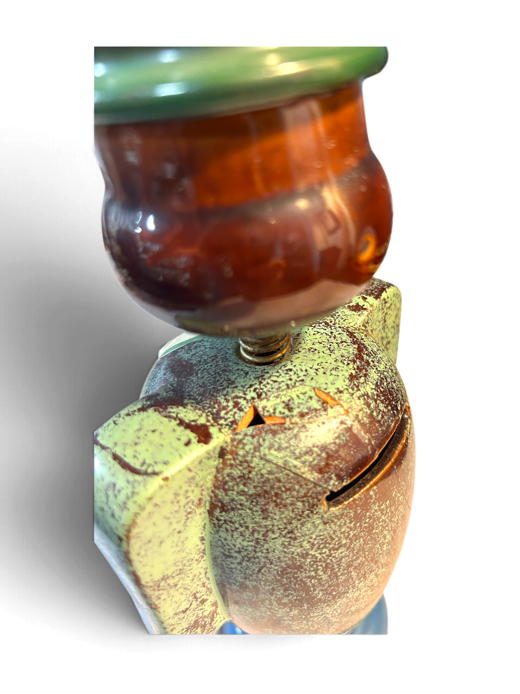vintage-ceramic-bobblehead-soldier-figure-repaired-crack.PNG