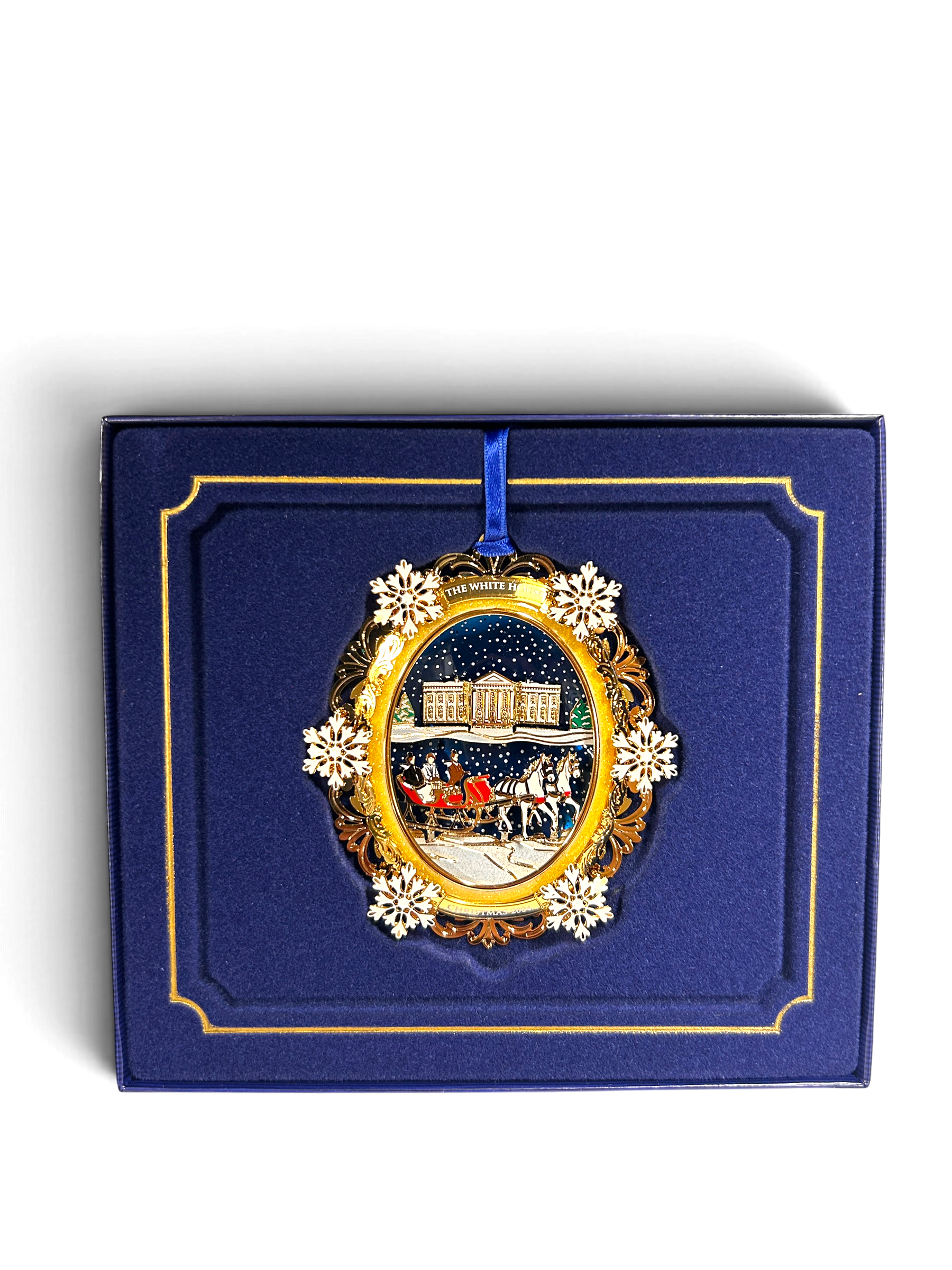 2004 White House Ornament.PNG
