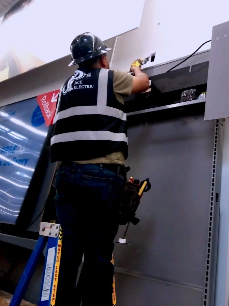 Walmart Supercenter Peñitas Tx.