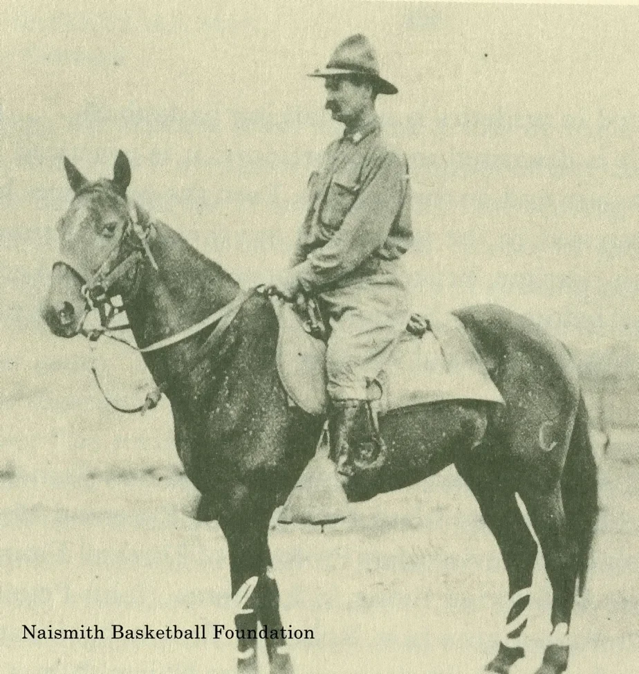james-naismith-on-horse-world-war-one-photo-archive.webp