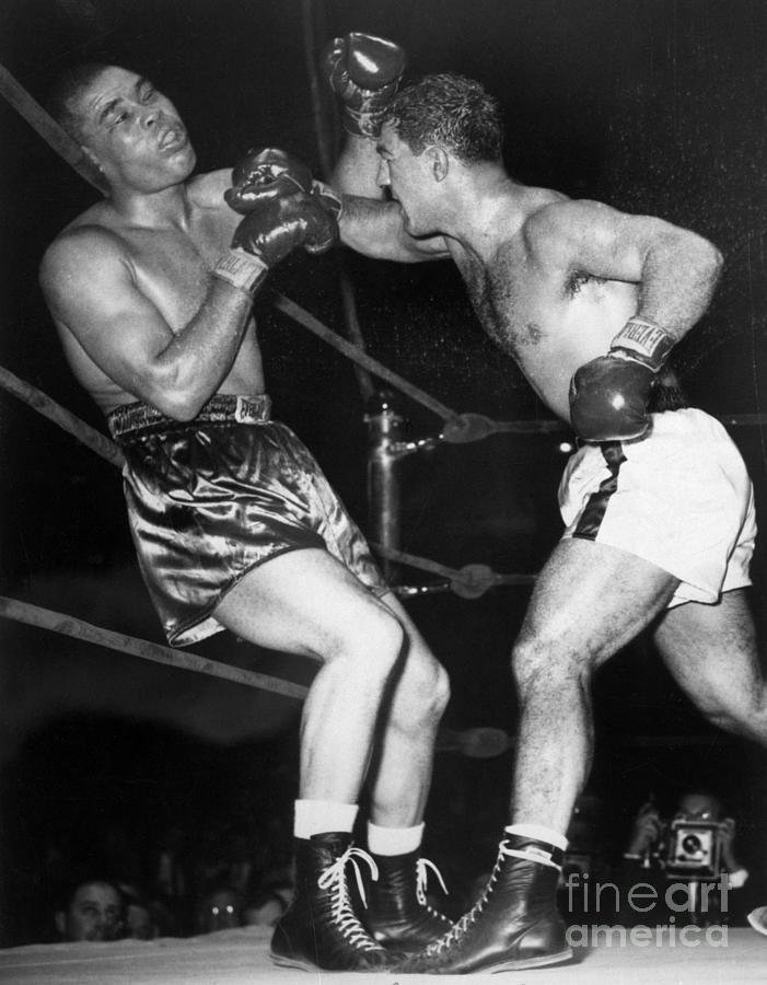 rocky-marciano-knocking-out-joe-louis-bettmann.jpg