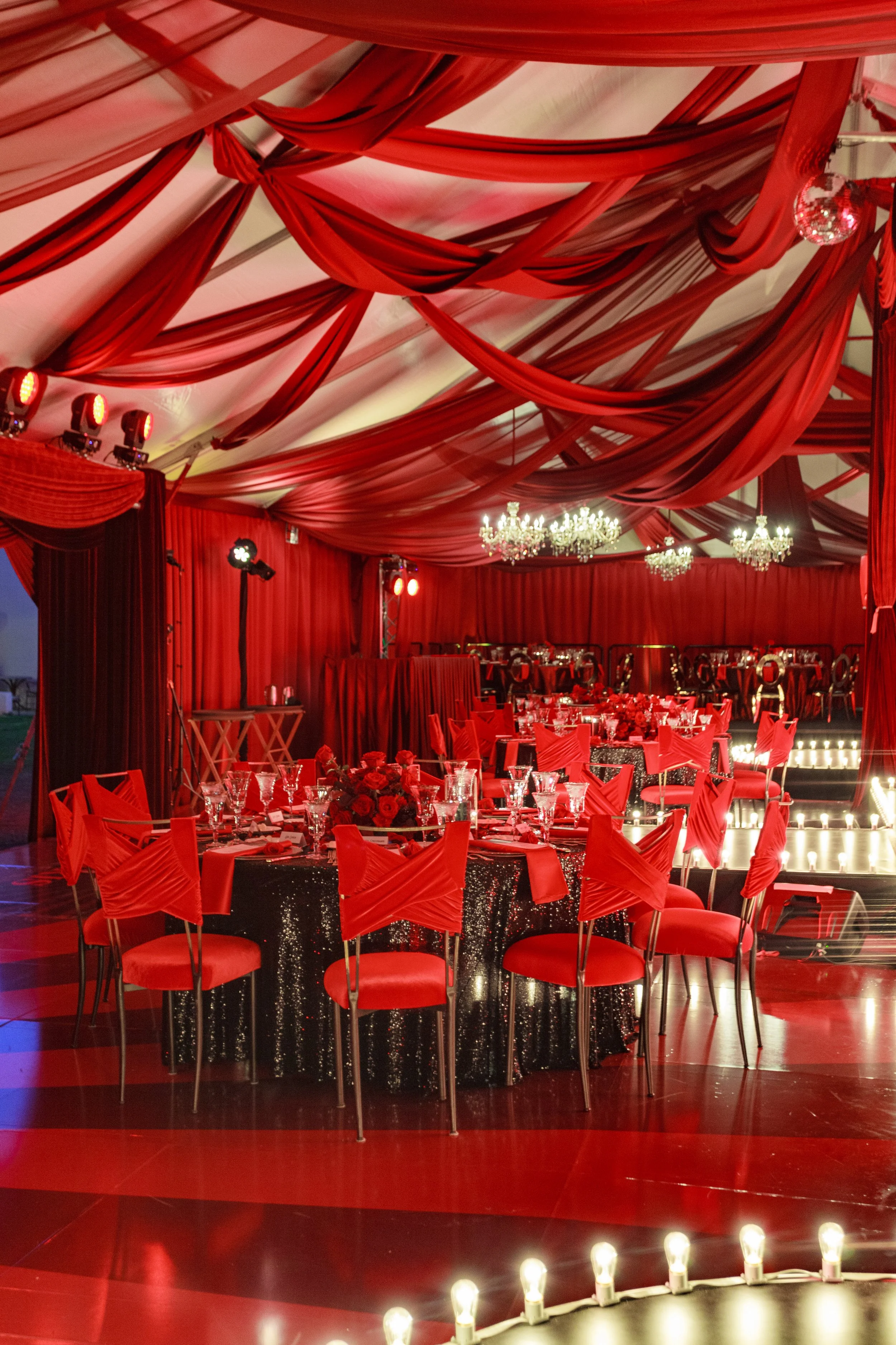 220325CPMoulinRouge_Preview_020.jpg