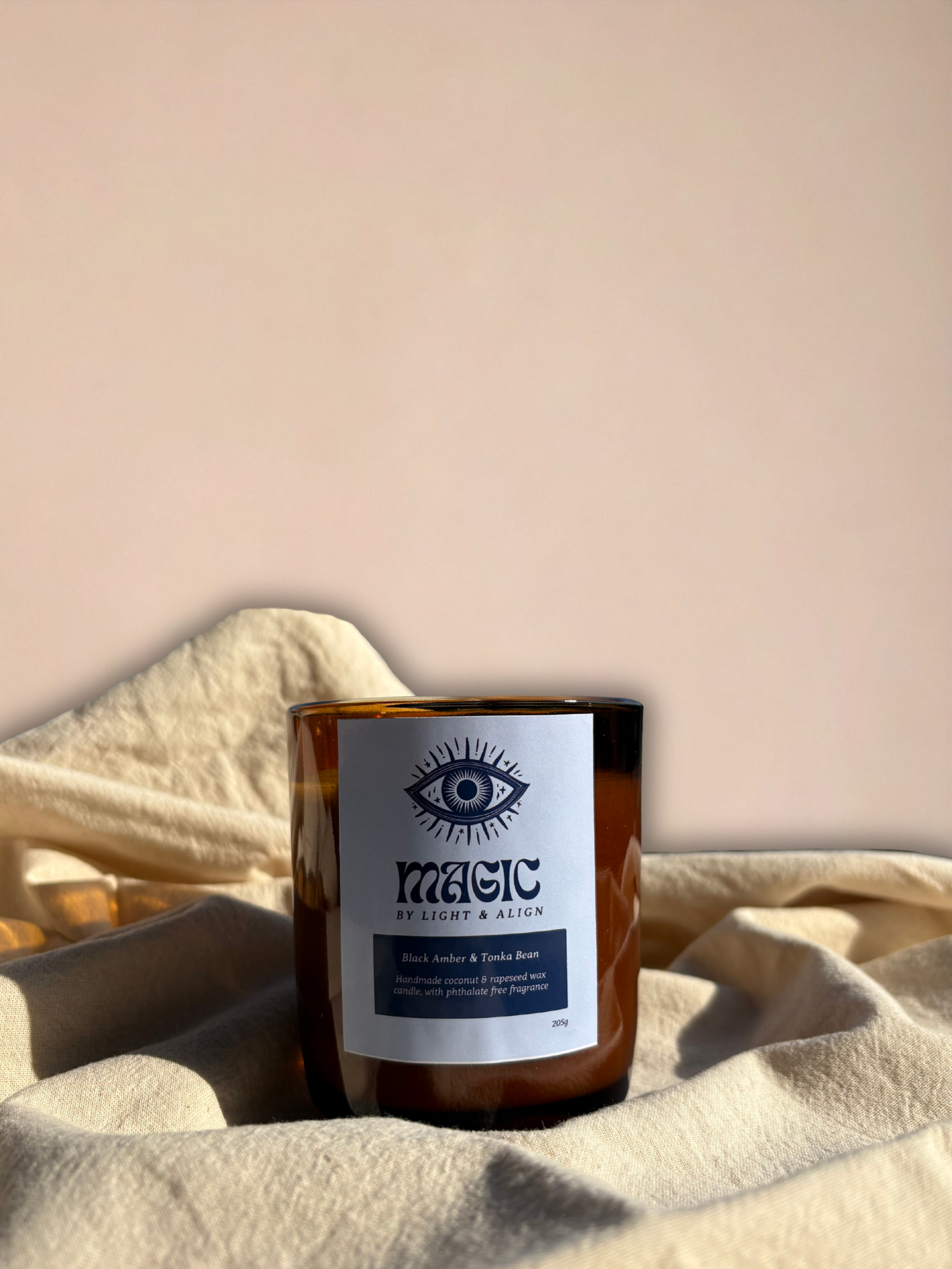 Magic Candle | Black Amber & Tonka Bean