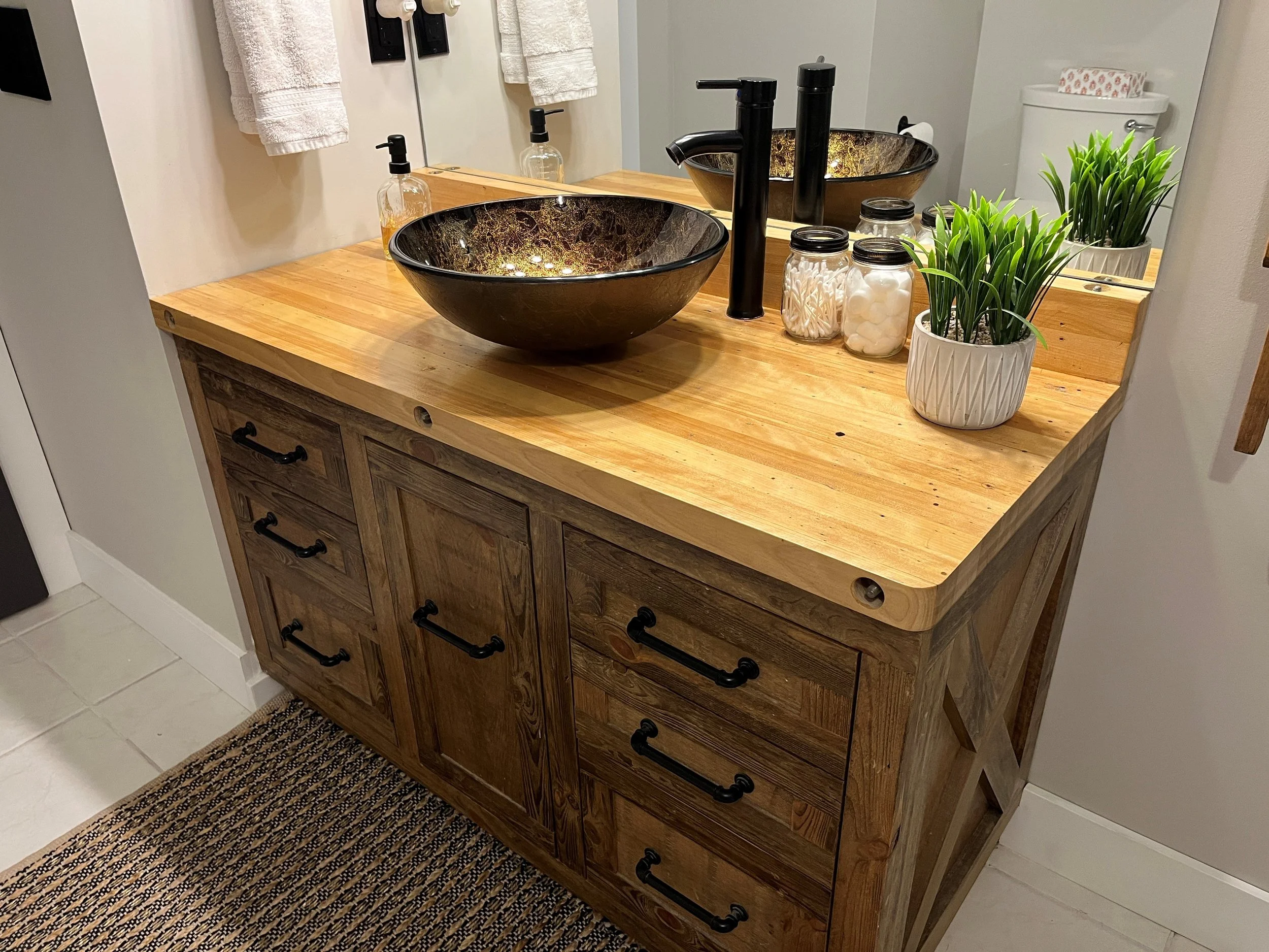 Bathroom Vanity.jpg