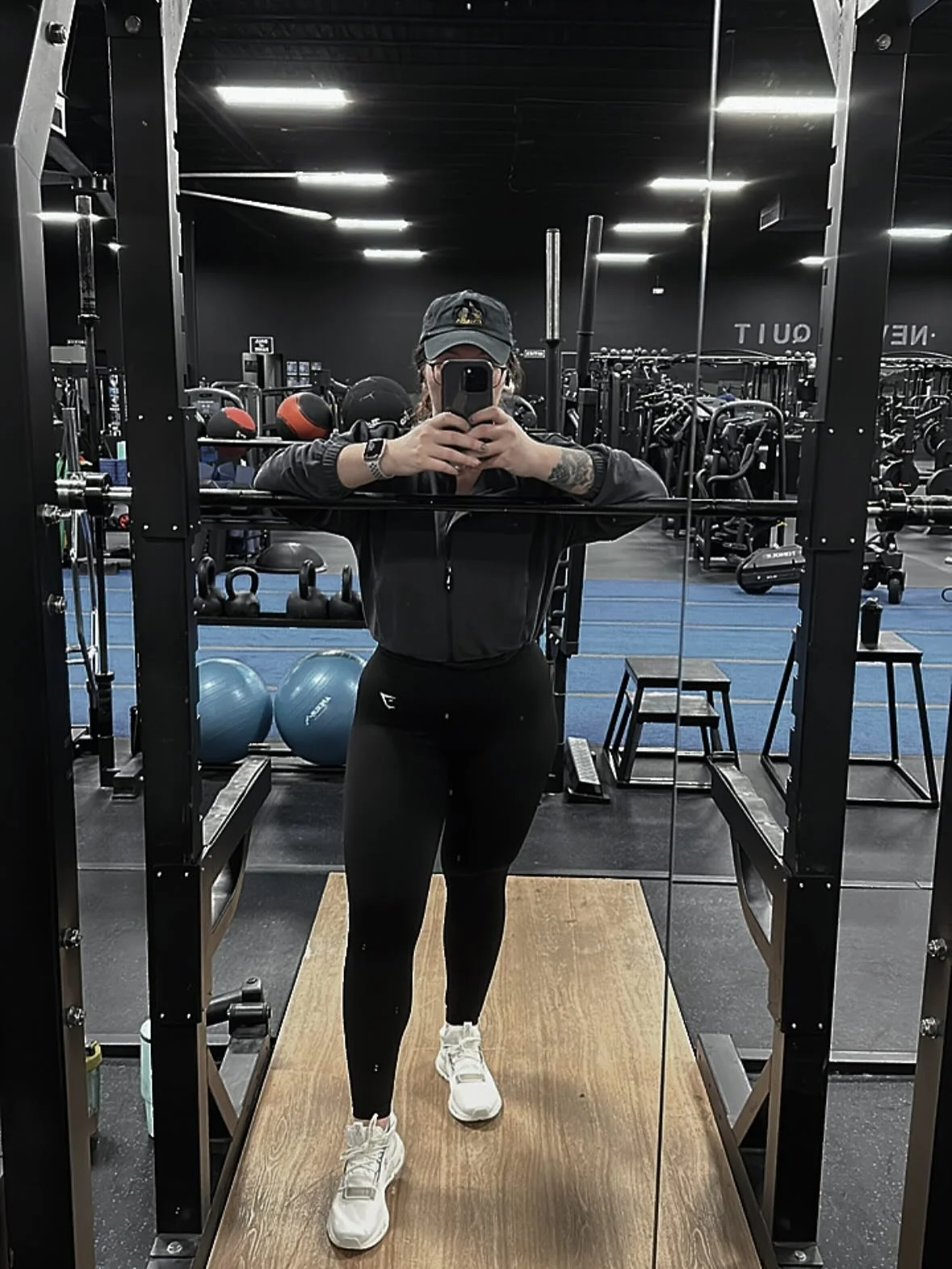 ‼️For the LADIES‼️
Did you know that women&rsquo;s bodies work differently than men&rsquo;s? I know, crazy right (lol). Dr. Stacy Sims is one of my fave resources for women&rsquo;s health. She shares info on female hormone regulation and stress respo