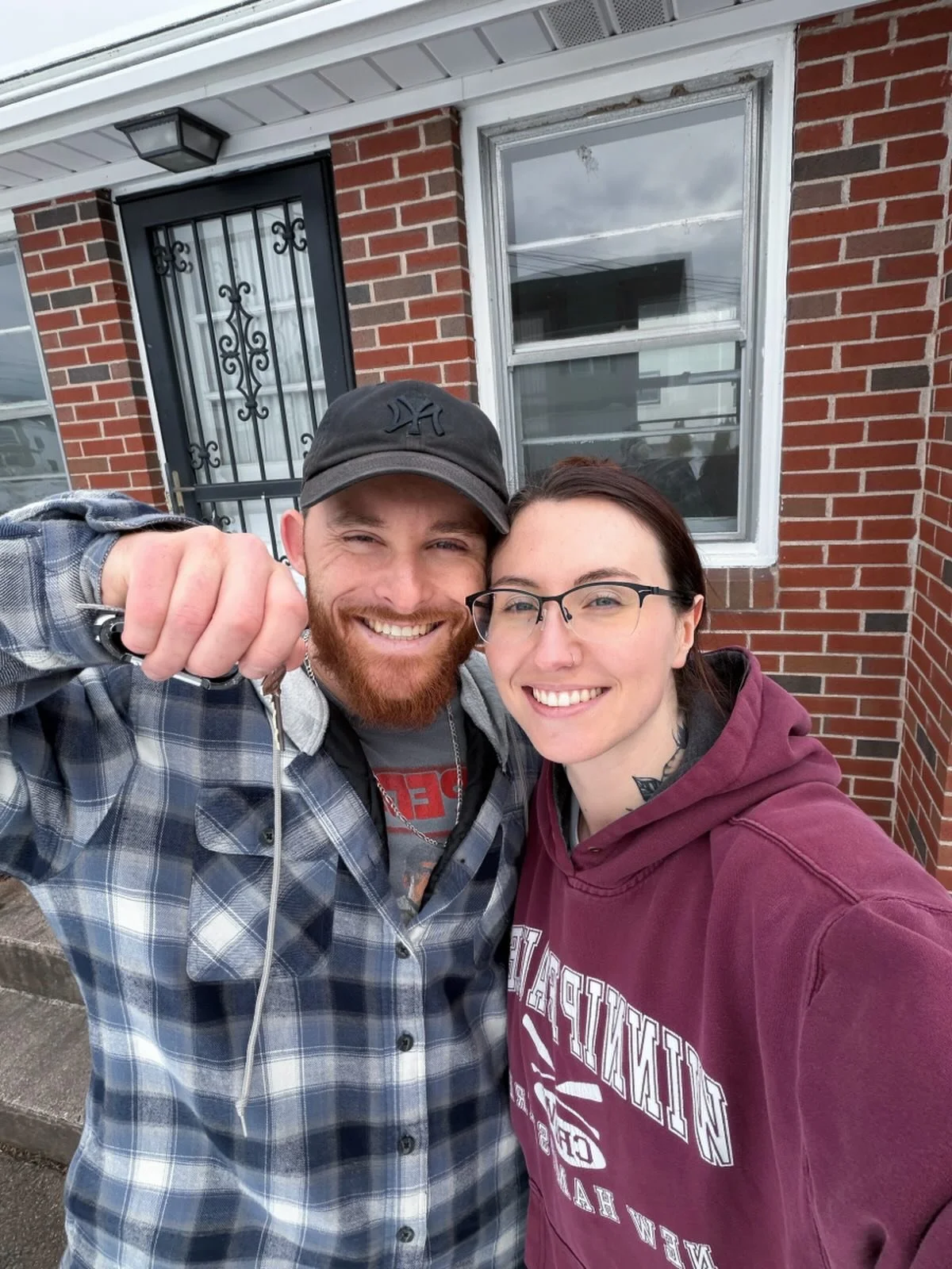 Official home-renters 😋🏡🔑 

(the owning part will come eventually, just not in CT 😂)