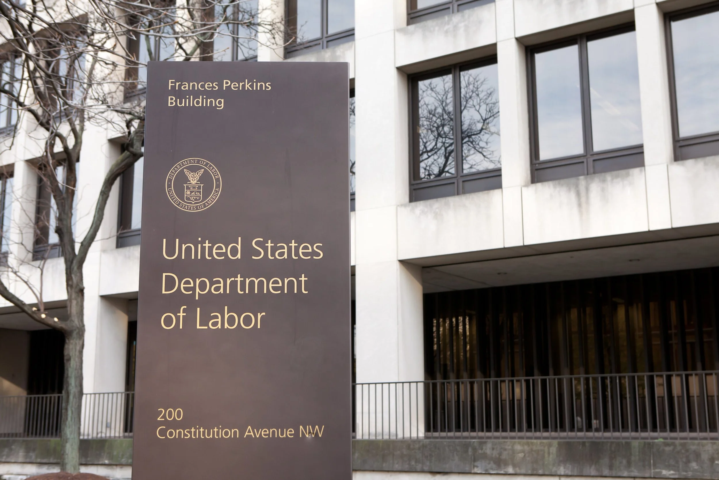 Washington Opened the Door to Private Credit in Your 401(k). 