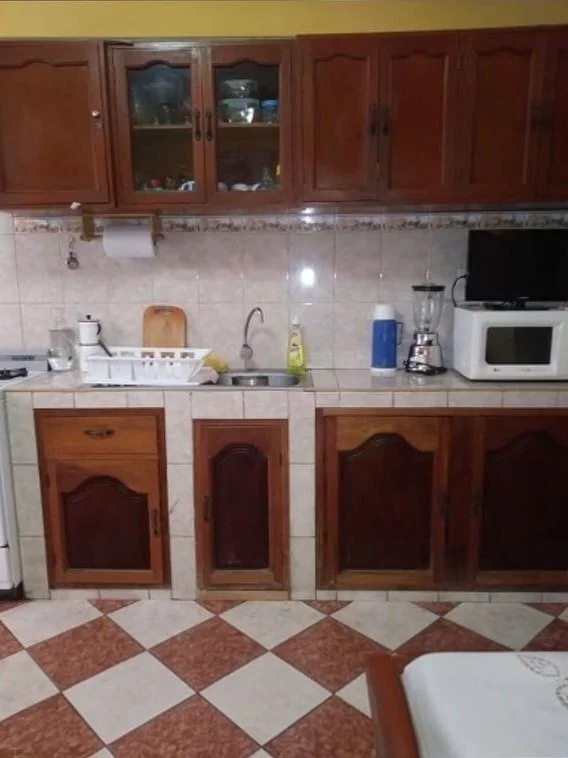 Peru-Kitchen-Before-1.jpg
