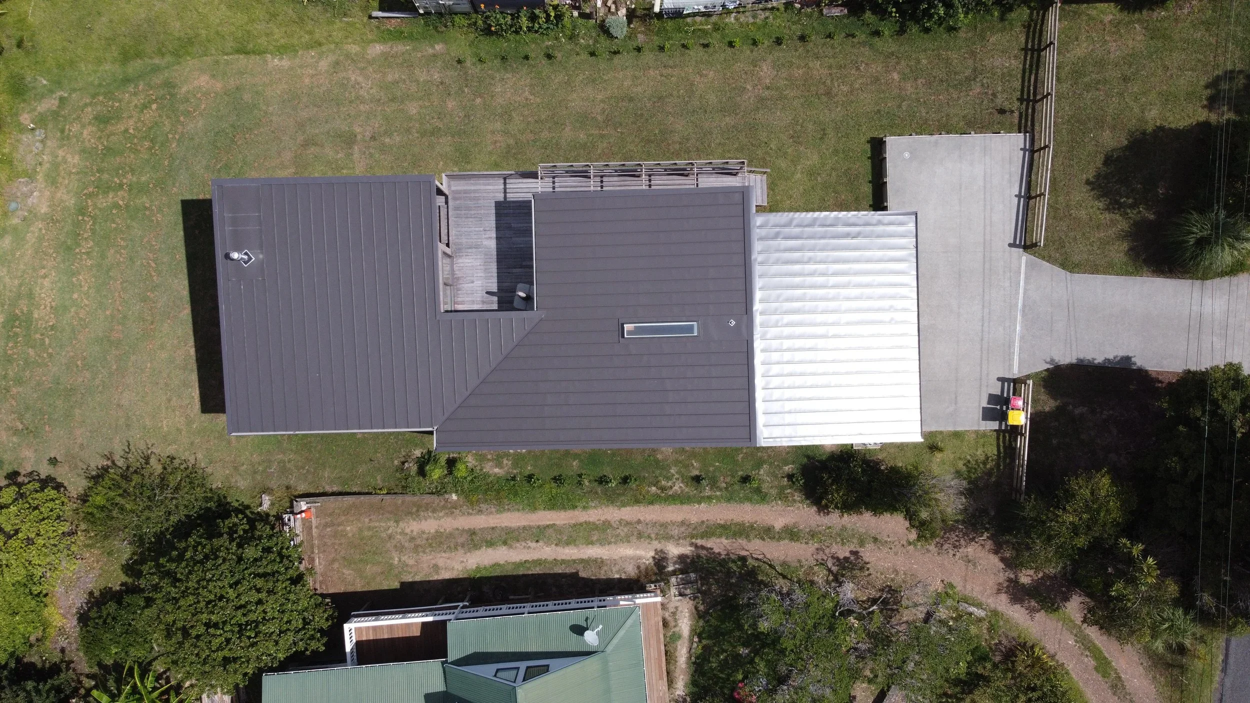 Metalhartt projects - Waiheke, Auckland 1.webp