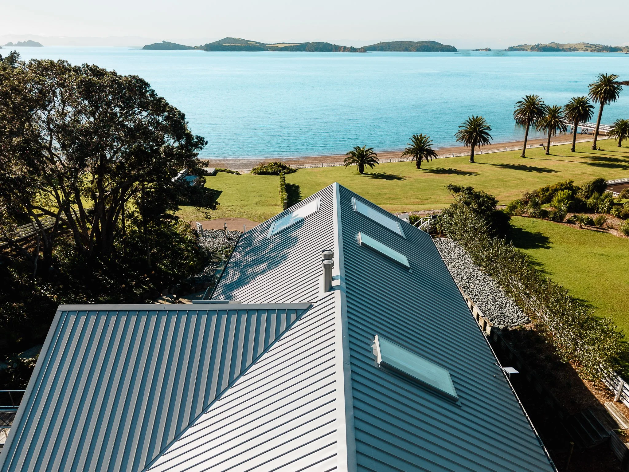 Cowes Bay Road, Waiheke 7.jpg