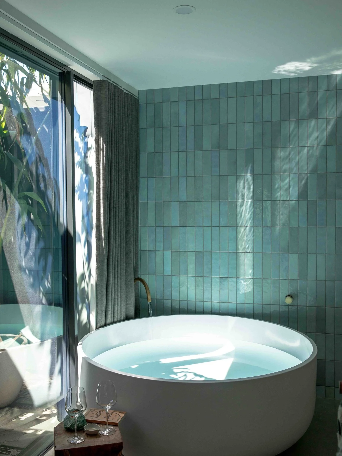 Mid week stays that allow you to slow down and reset 💭

Follow the link in the bio to check out our mid week availability