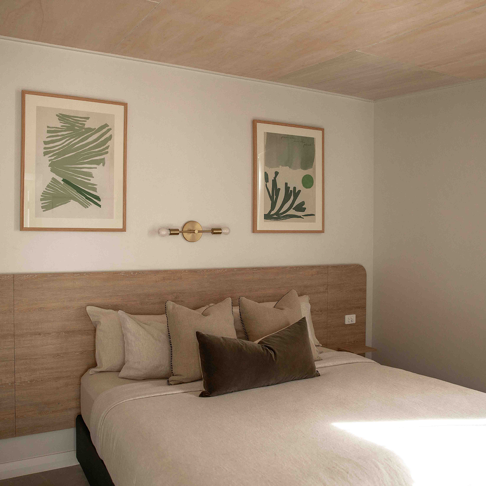 MeloStudios_Eucalypt_NEWEDITS_Bathrooms-9 9.png