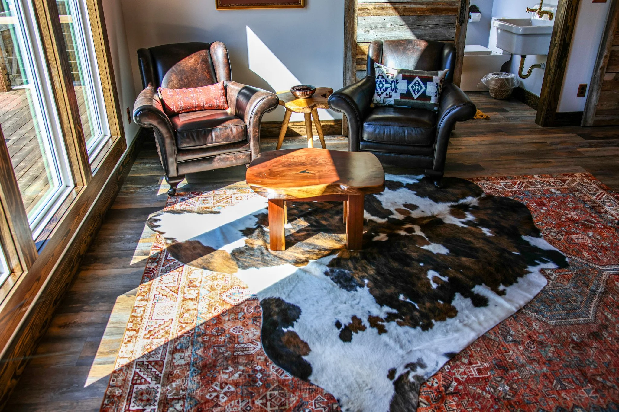 Romantic Getaway Near Kansas City | Heritage House Weston