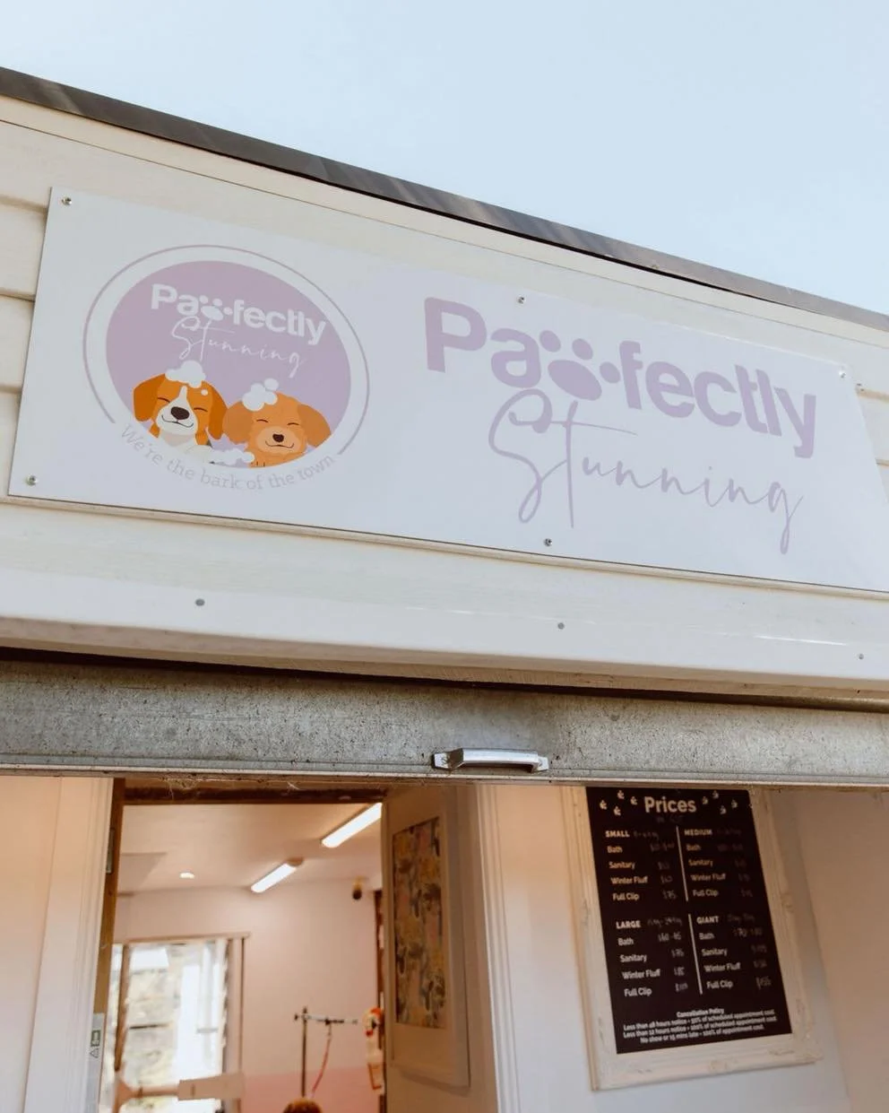 🐾 Salon Closed 🐾 

A reminder from this week the salon will be closed until the new year 🙌🏼 

Keep an eye on our socials for when we will be reopening in the new year 🫶🏼🐶