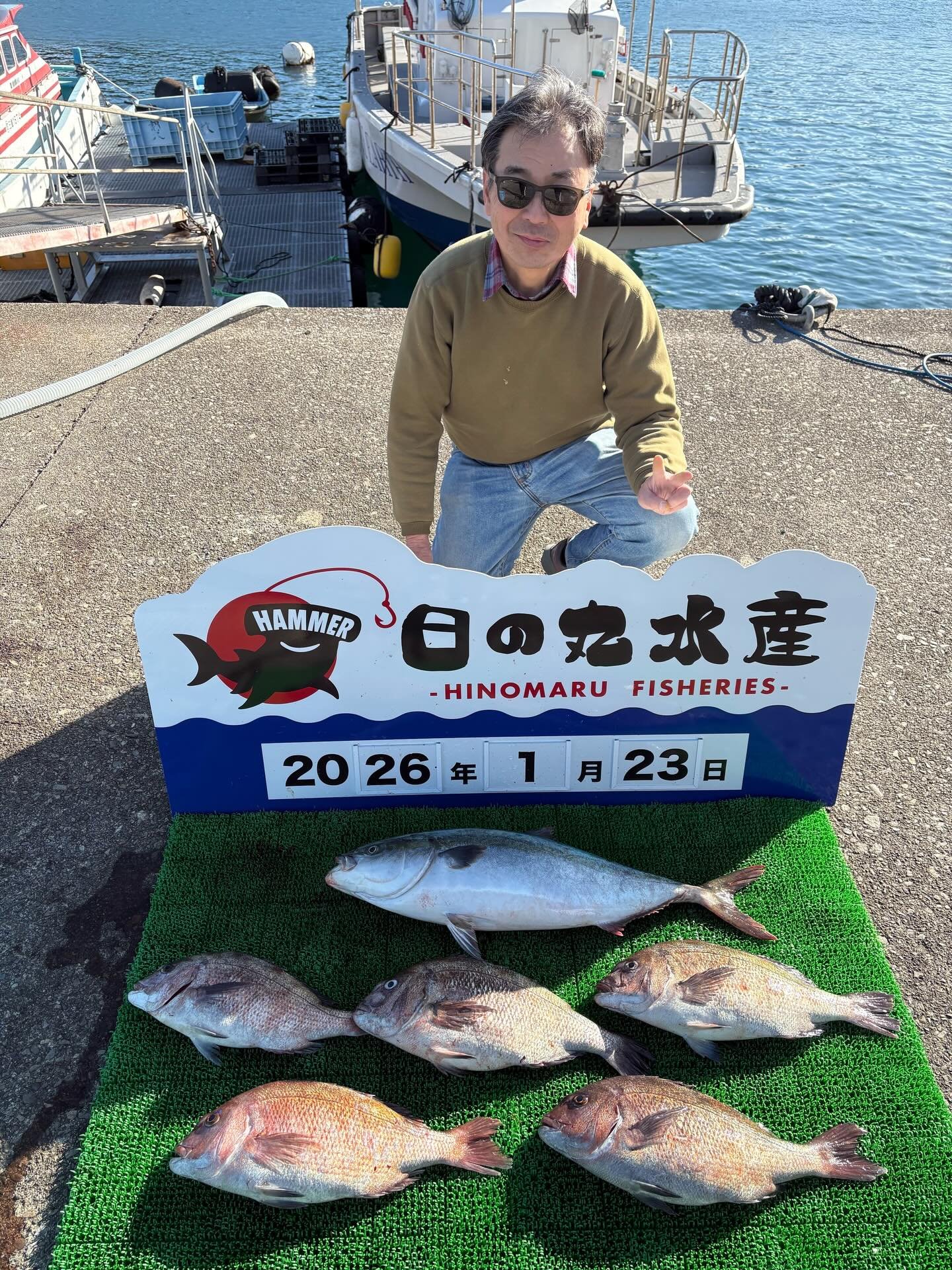 数は伸び悩みましたが、クオリティの良い魚が釣れてました！圭二さん家のタイも伊勢ブリも内臓脂肪ばちばちです😋