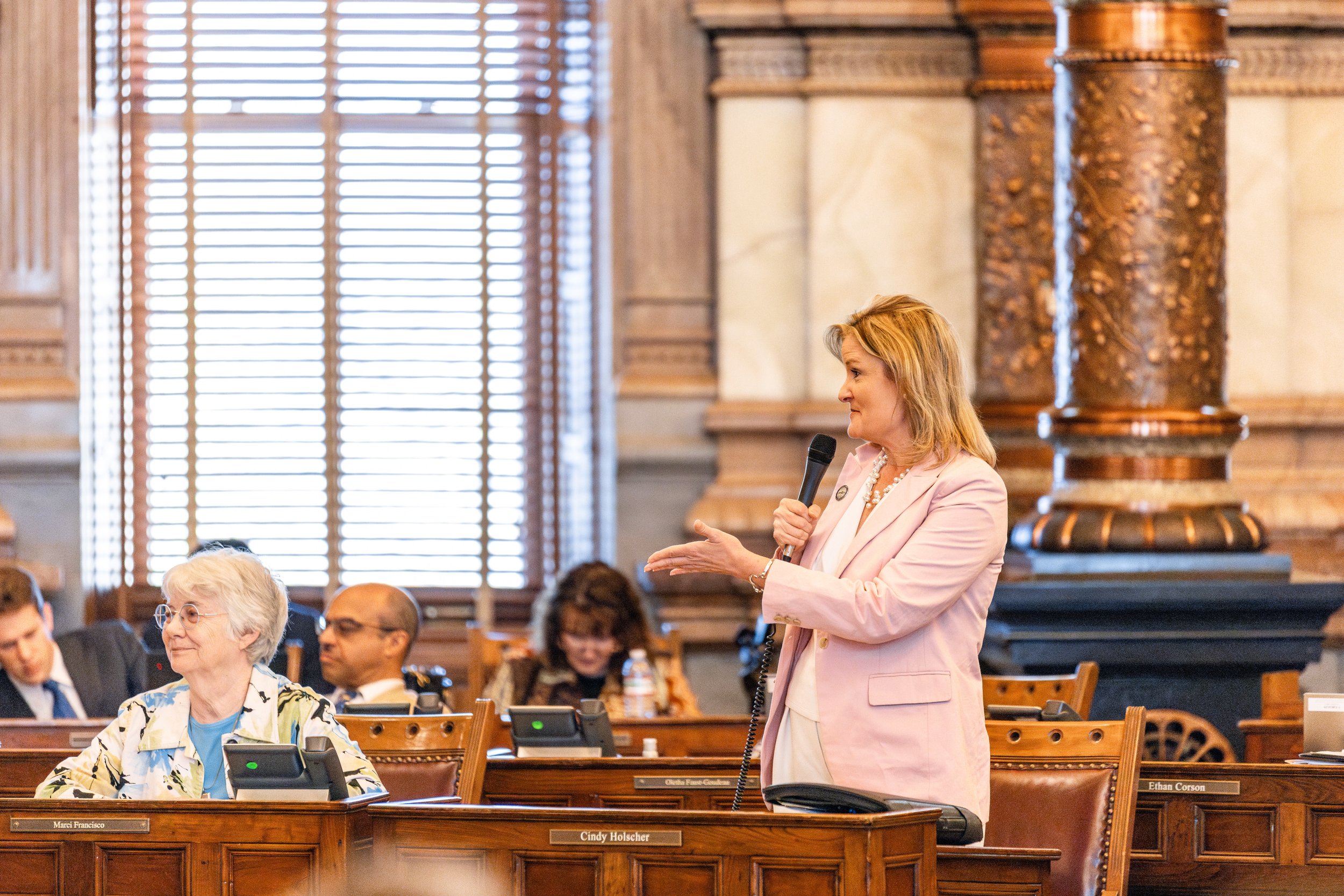 2025HolscherSenatefloor-37.jpg