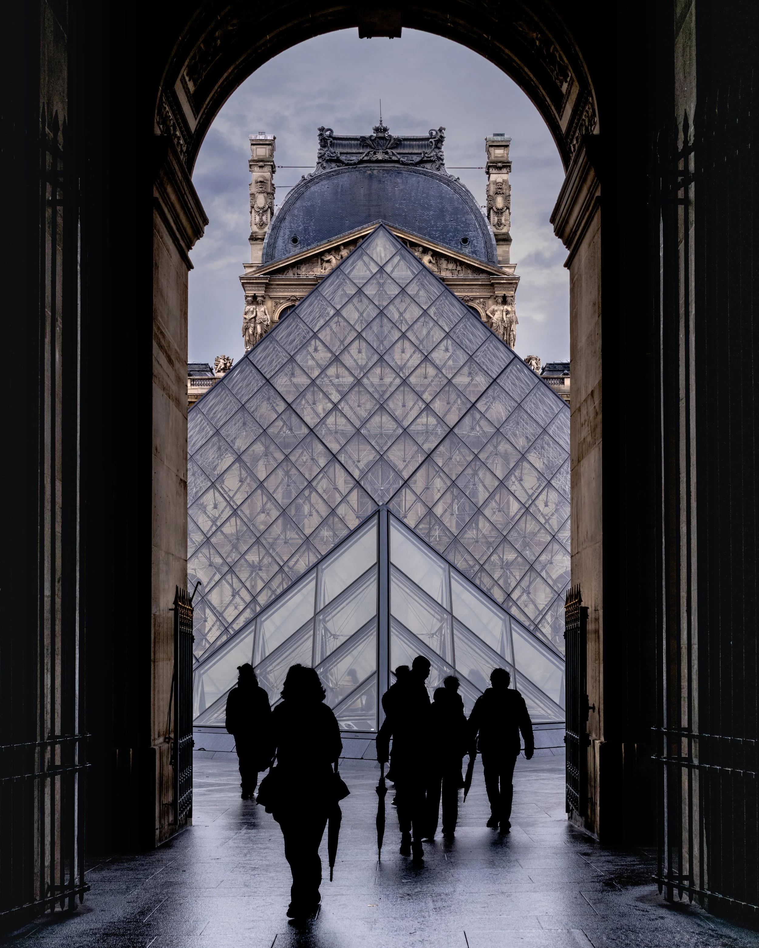 du Lourve_Rue de Rivoli_L1006575-Edit.jpg