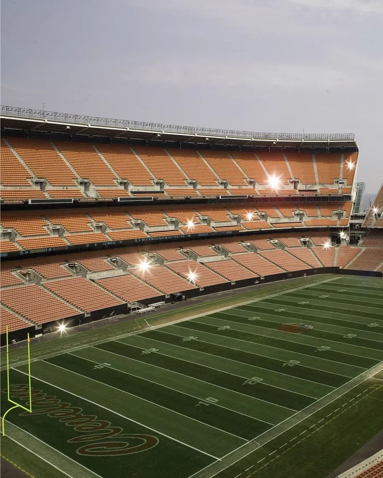 CLEVELAND+BROWNS+STADIUM_WEB.webp