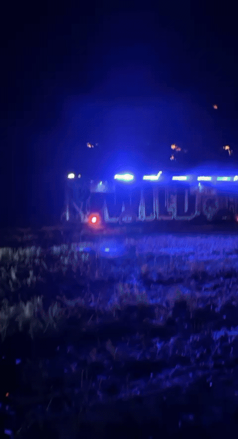 ezgif-66d874ae8989fb67.gif
