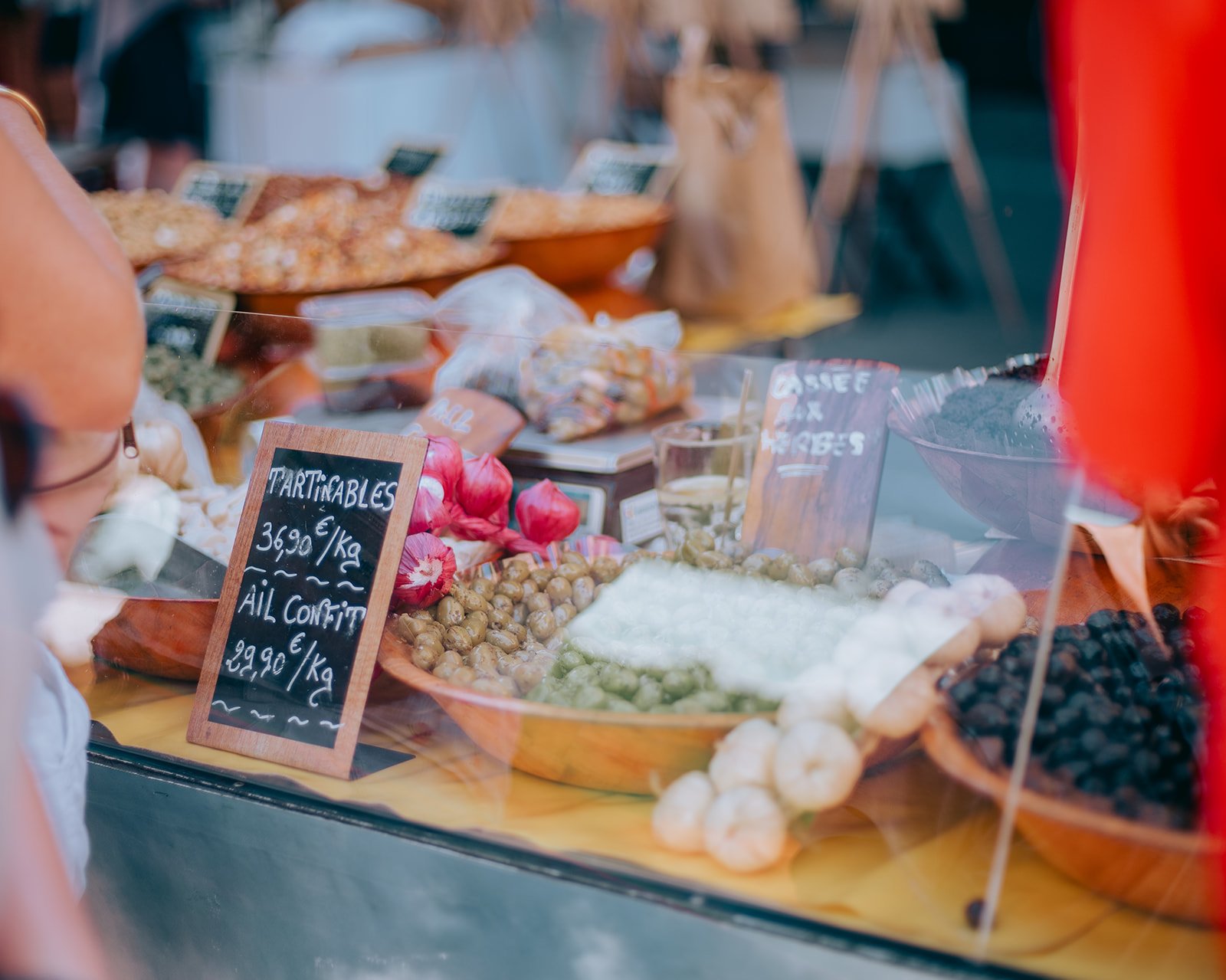 hotespot-conciergerie-provence-luberon-marché-1 (19).jpg