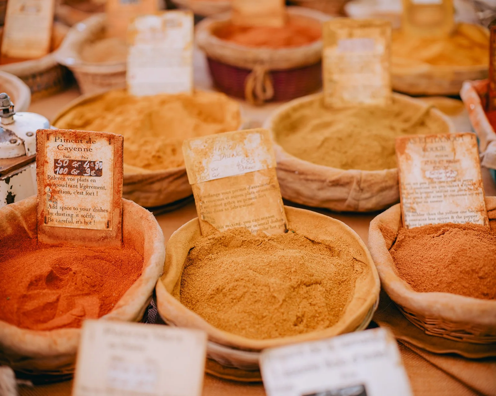 hotespot-conciergerie-provence-luberon-marché-1 (18) (1).jpg