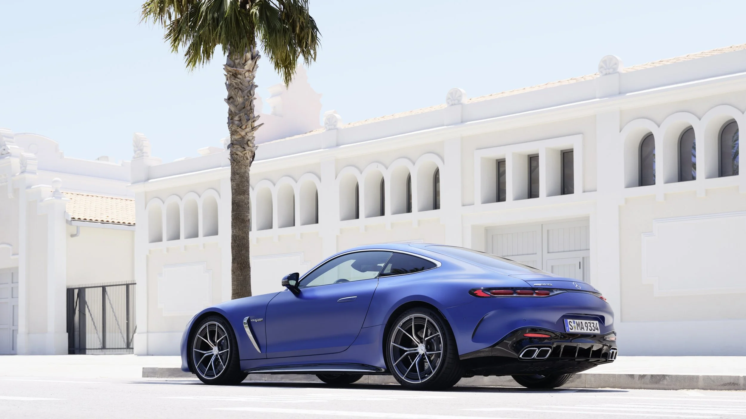 Mercedes-Benz AMG GT