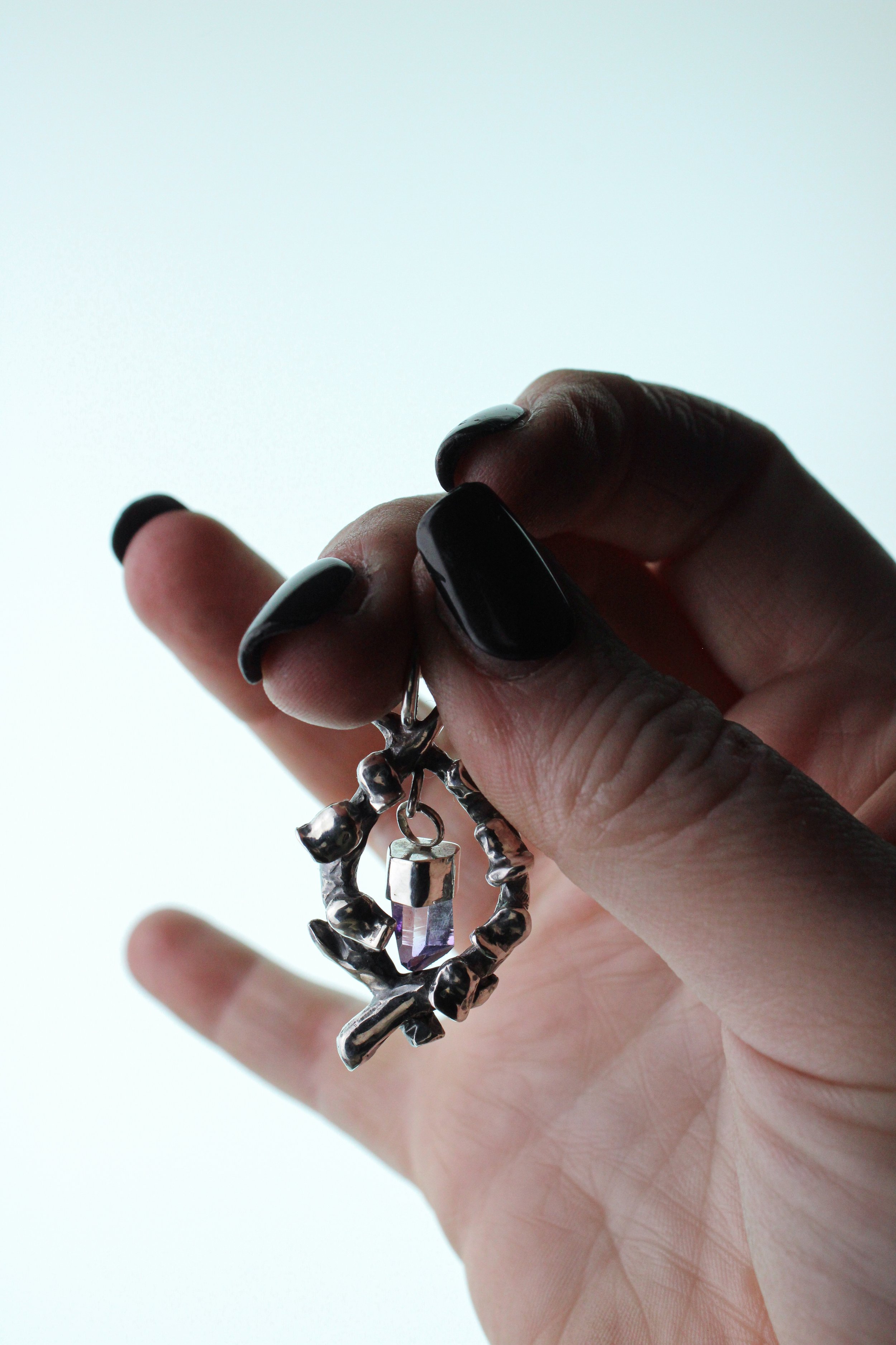 necklace-charm-silver-amethyst-foxglove-vantaurea.JPG