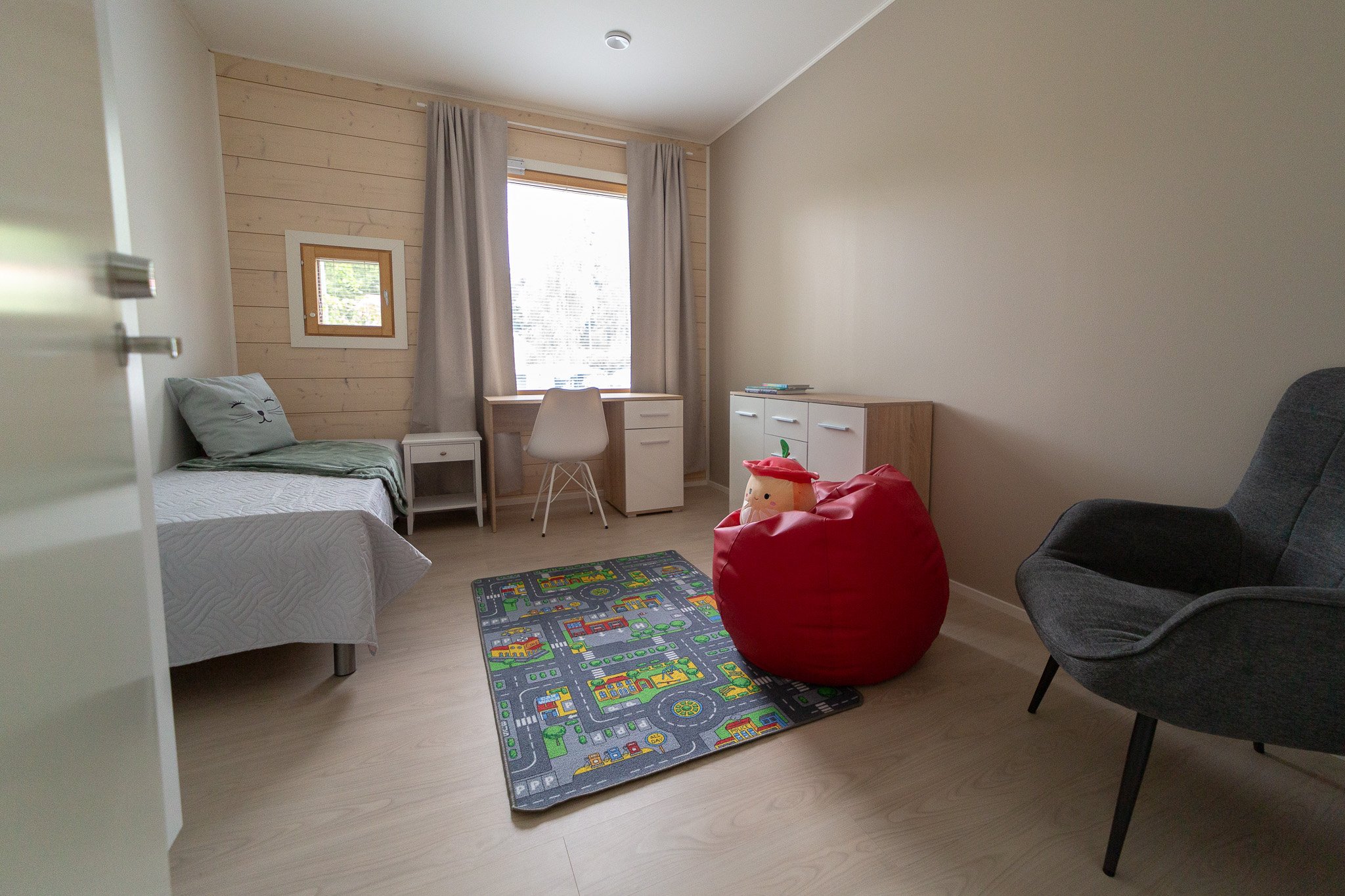 Kuvia Lastensuojeluyksikkö Kotico Kotorannasta, joka sijaitsee Jyväskylässä Keski-Suomen hyvinvointialueella.