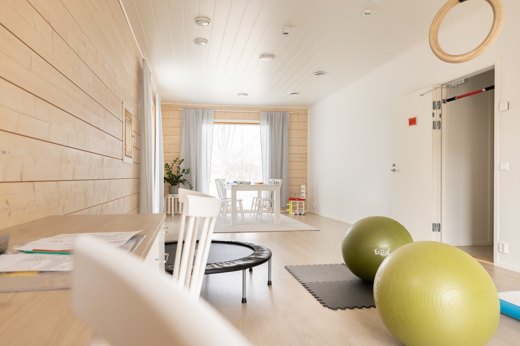 Kuvia Lastensuojeluyksikkö Kotico Kotorannasta, joka sijaitsee Jyväskylässä Keski-Suomen hyvinvointialueella.