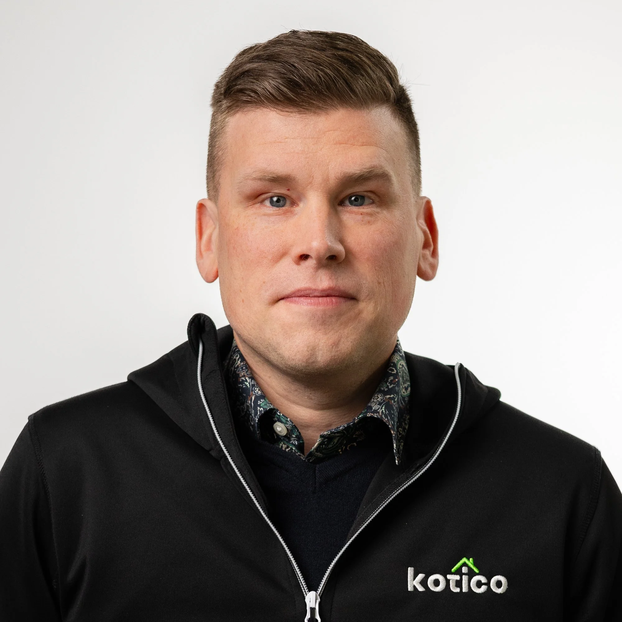 Tomi Tuominen yksikönjohtaja Kotico Kotipiha Monninkylä.