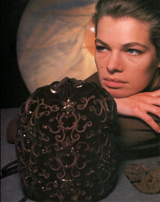 PAPILIOPAGES_CordulaReyer_AlbertWatson_Prada1989_03.jpg