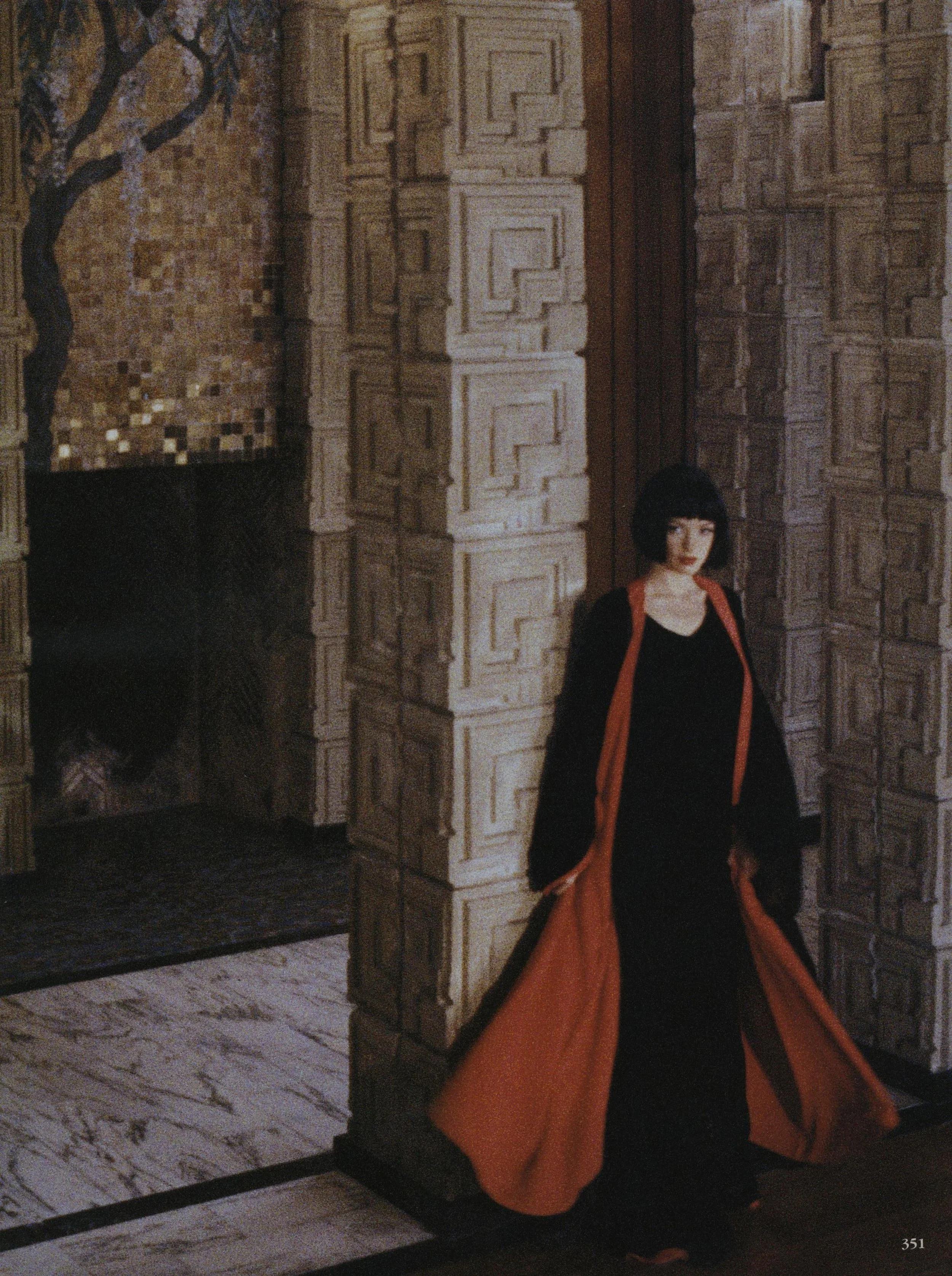 Patricia Hartmann by Sheila Metzner - Vogue (US), October 1992