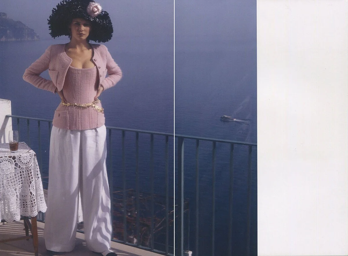 Claudia Schiffer in Chanel corset, spring summer 1993