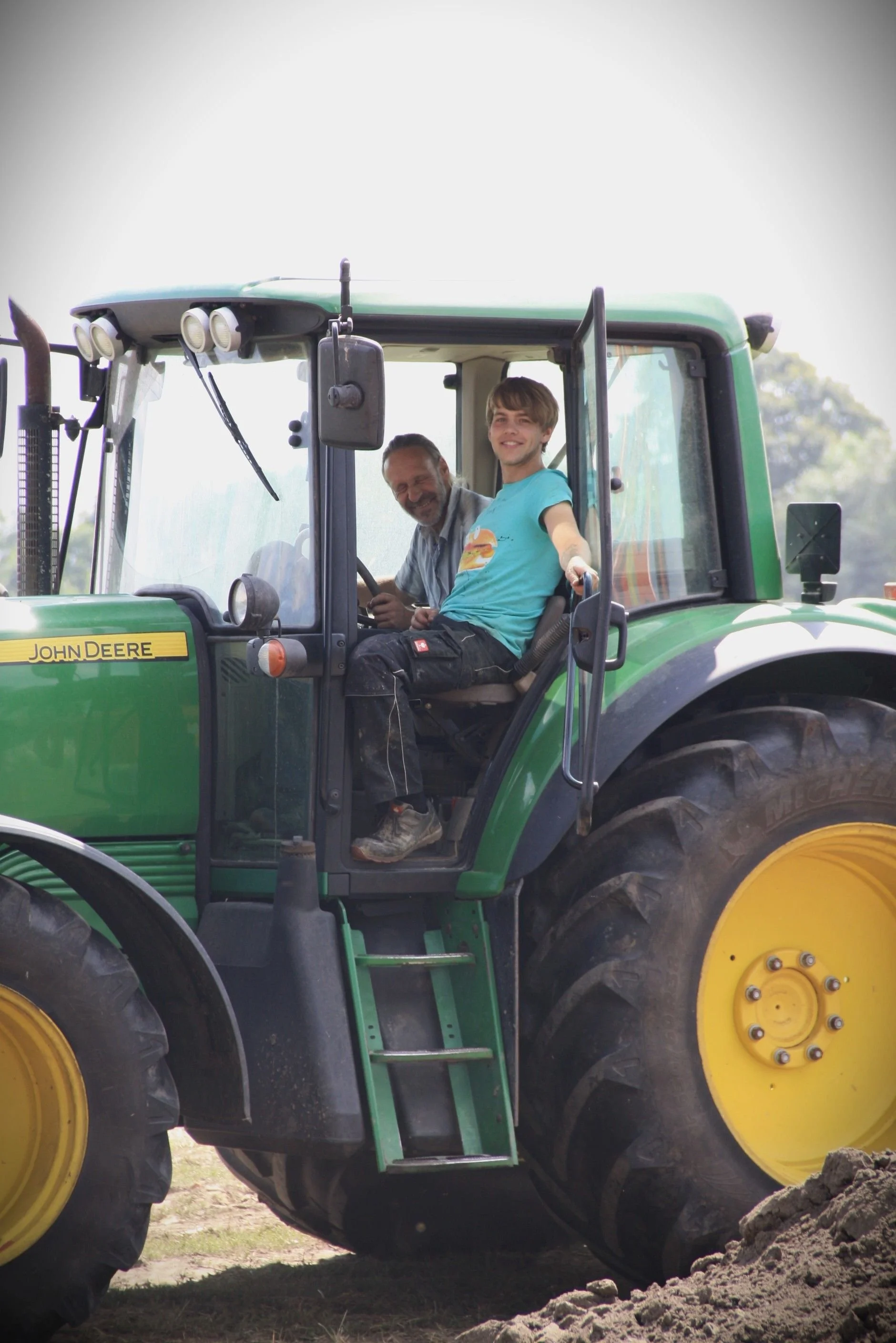 Trecker und Fahrer.jpg
