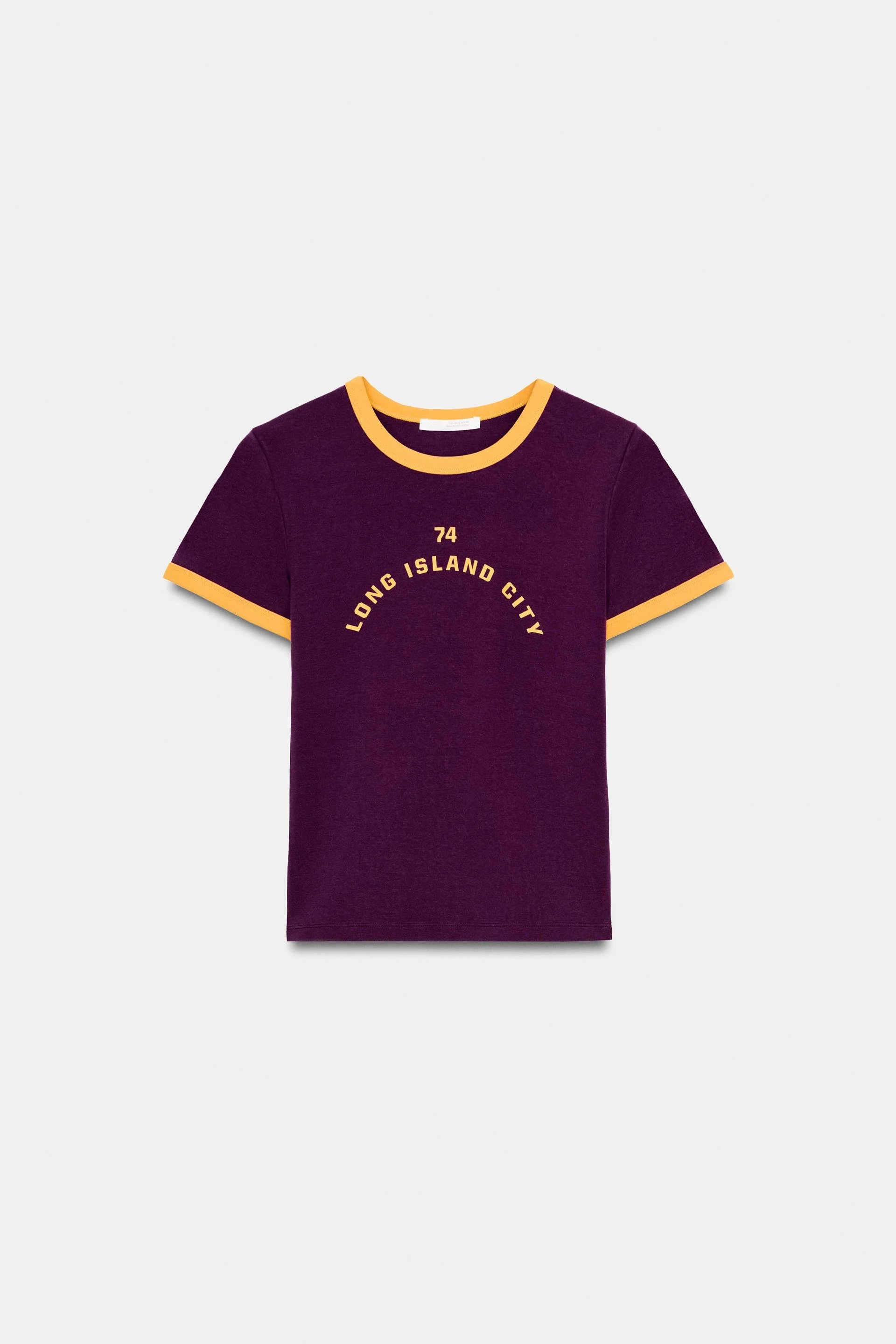  ZARA  
Slogan T-Shirt 
9,99 €