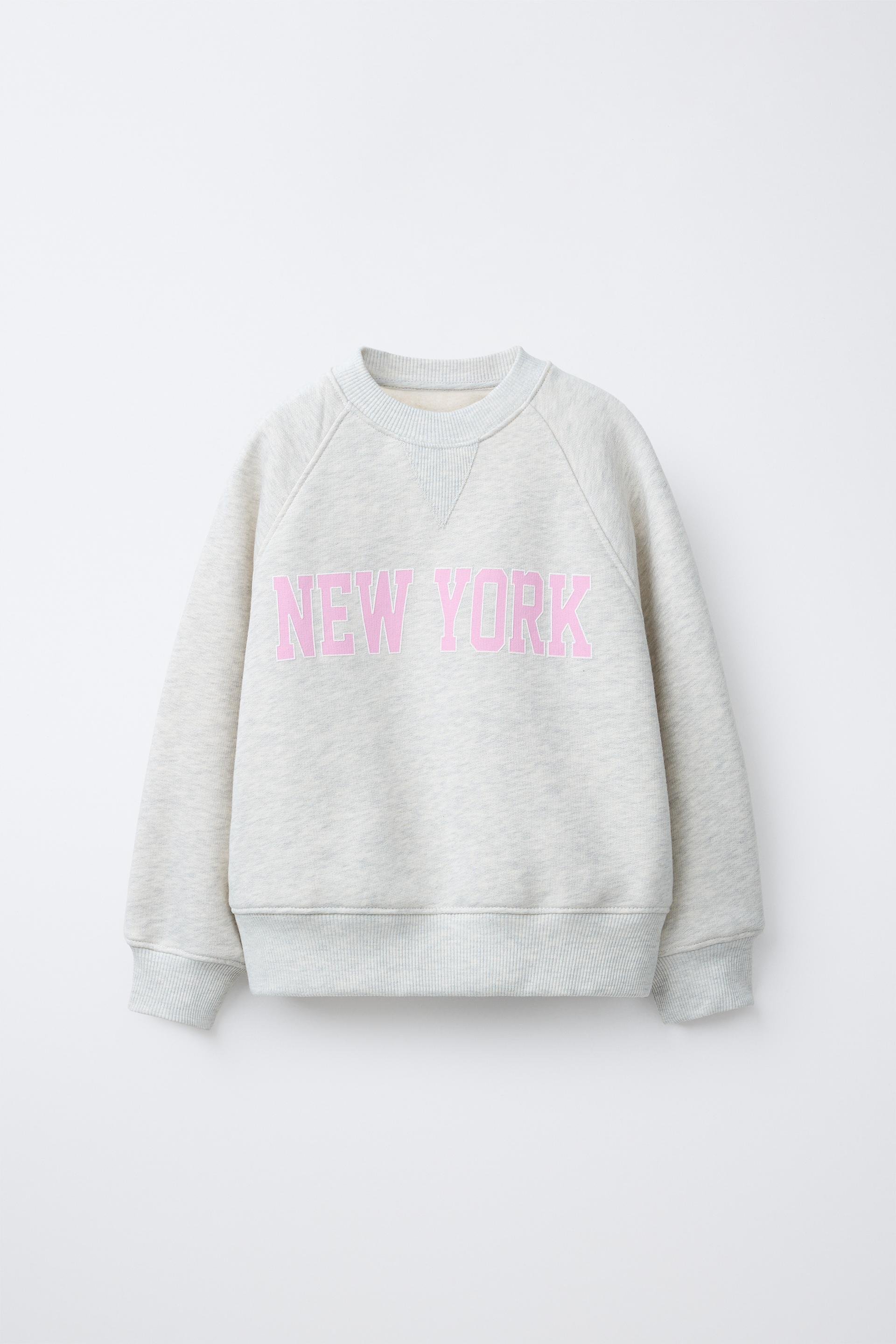  ZARA  
Varsity Print Sweatshirt 
15,95 €