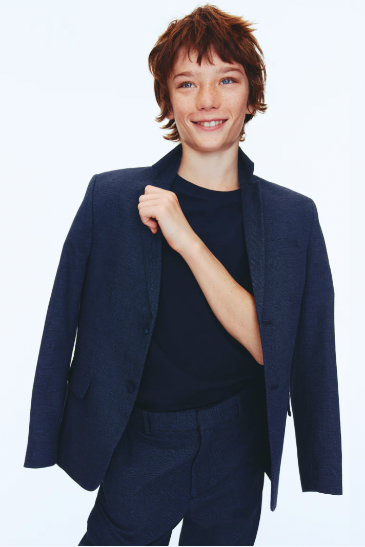  H&M  
Linen Blend Suit 
64,99 €