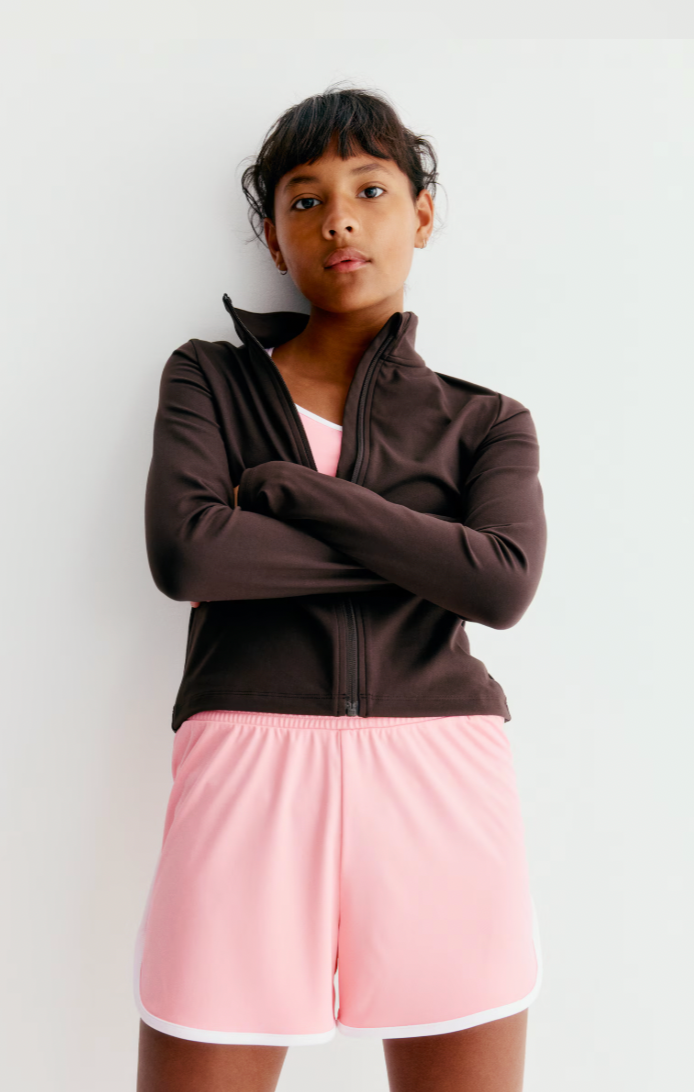  H&M  
Sports Shorts 
$24.99