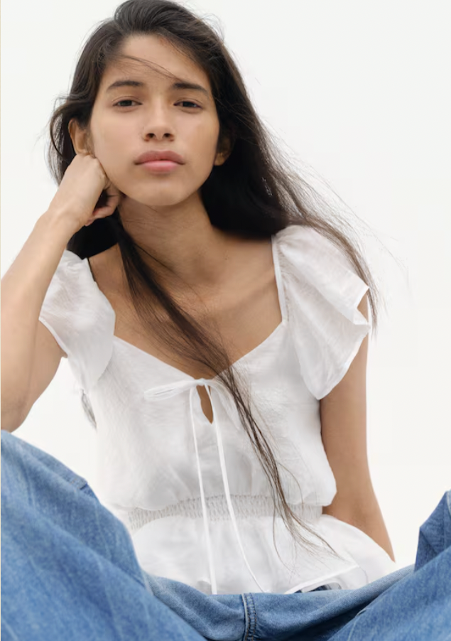  H&M  
Flutter Sleeve Peplem Blouse 
Was $29.99  Now $23.99