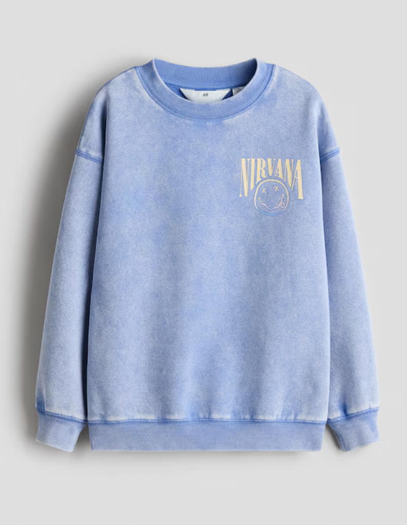  H&M  
Oversized Sweatshirt 
 19,99 € 
