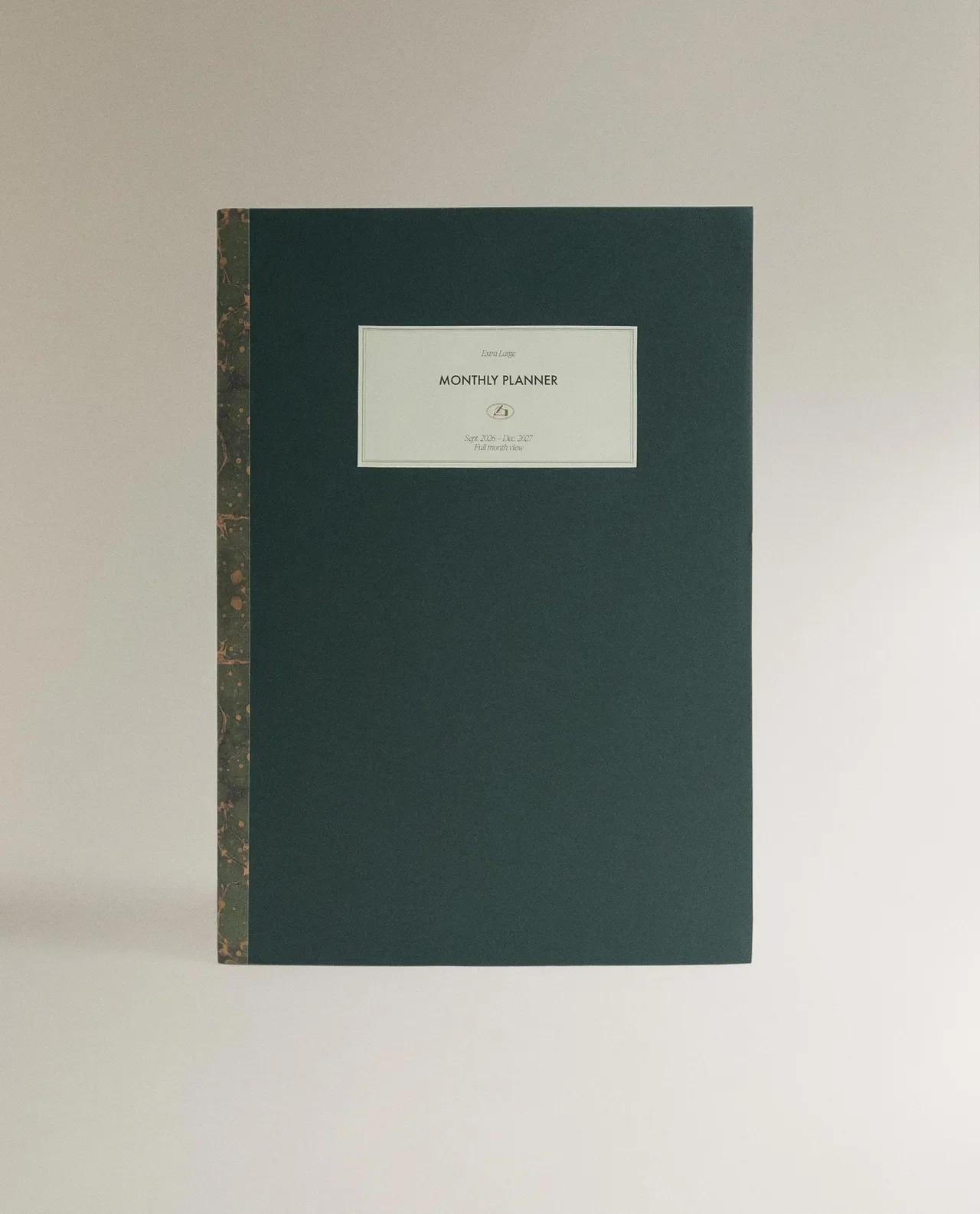  ZARA  
Extra Large Montly Planner 
17,99 €