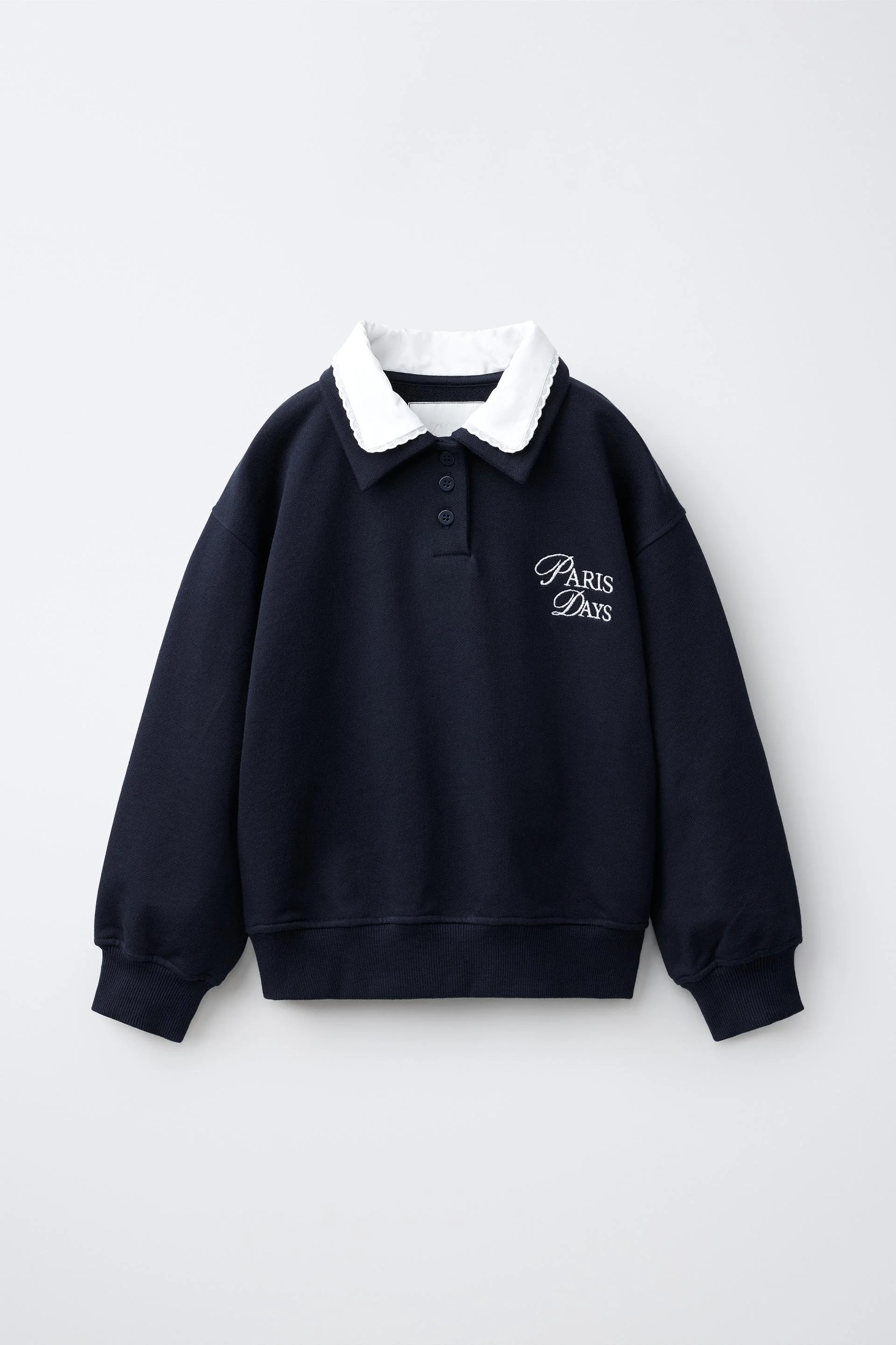  ZARA  
Double Collar Sweatshirt 
19,95 €