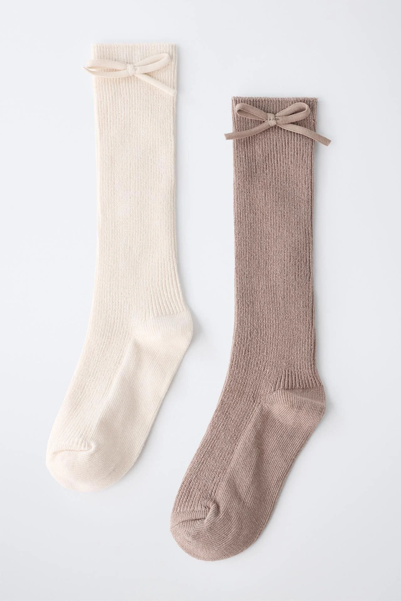  ZARA  
2-Pack Long Socks 
7,95 €