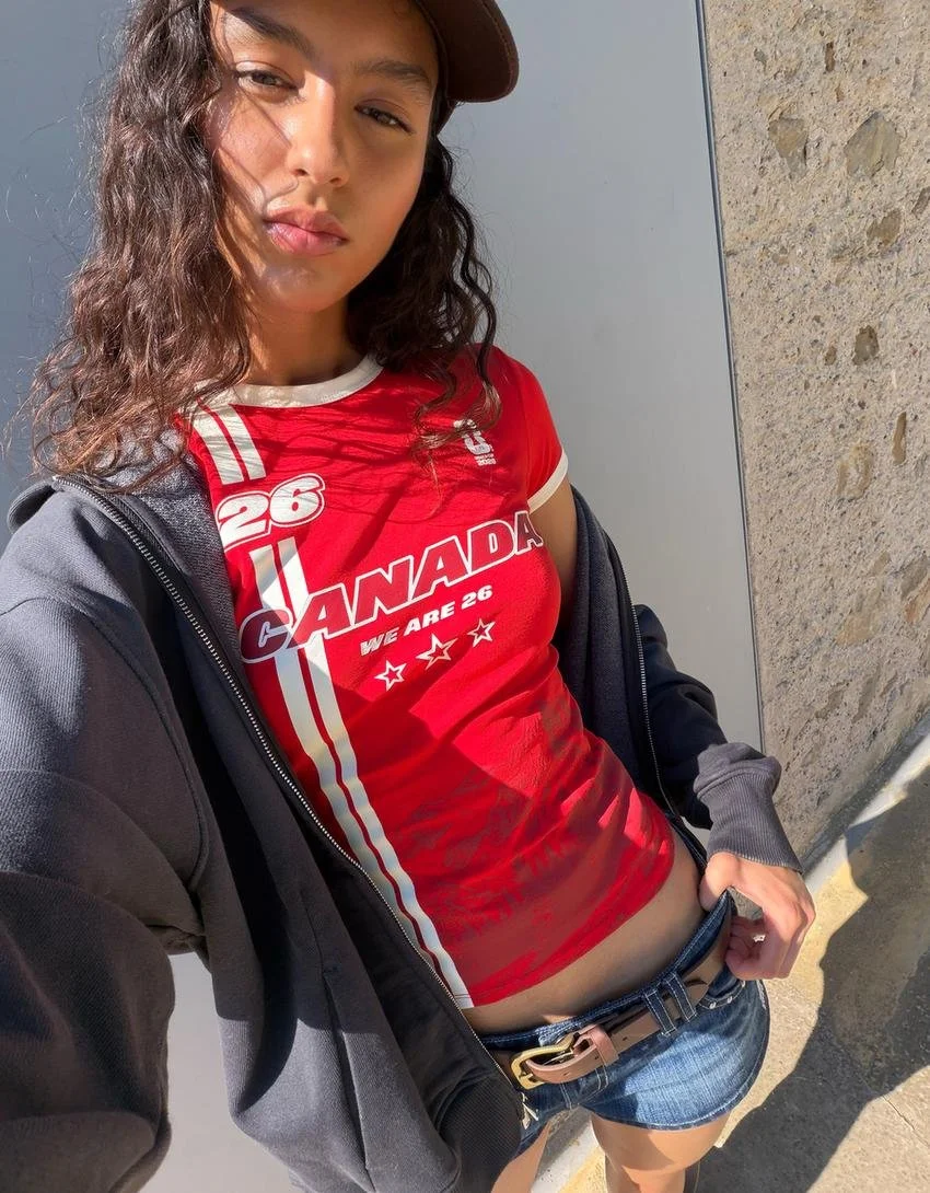  BERSHKA  
Canada Fifa World Cup Top 
19,99 €