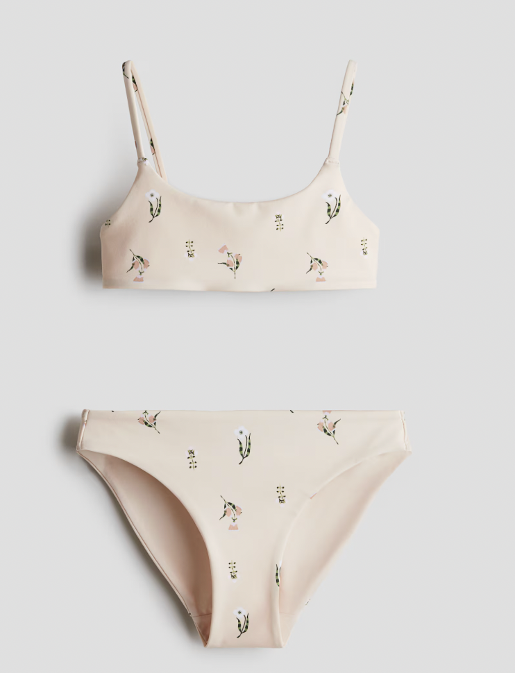  H&M  
Bikini With Patterned Print 
19,99 €
